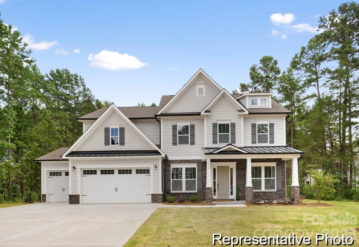 1867 Climbing Rose Court