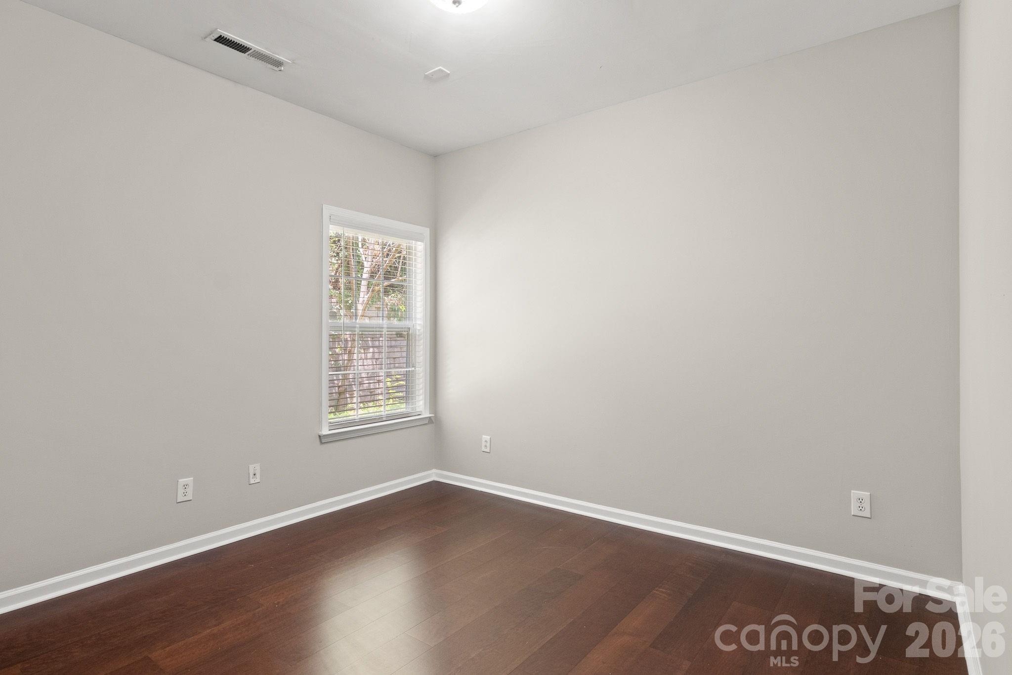 Single Family Residence at 9055 Pembroke Court, Fort Mill, photo 20 of 45
