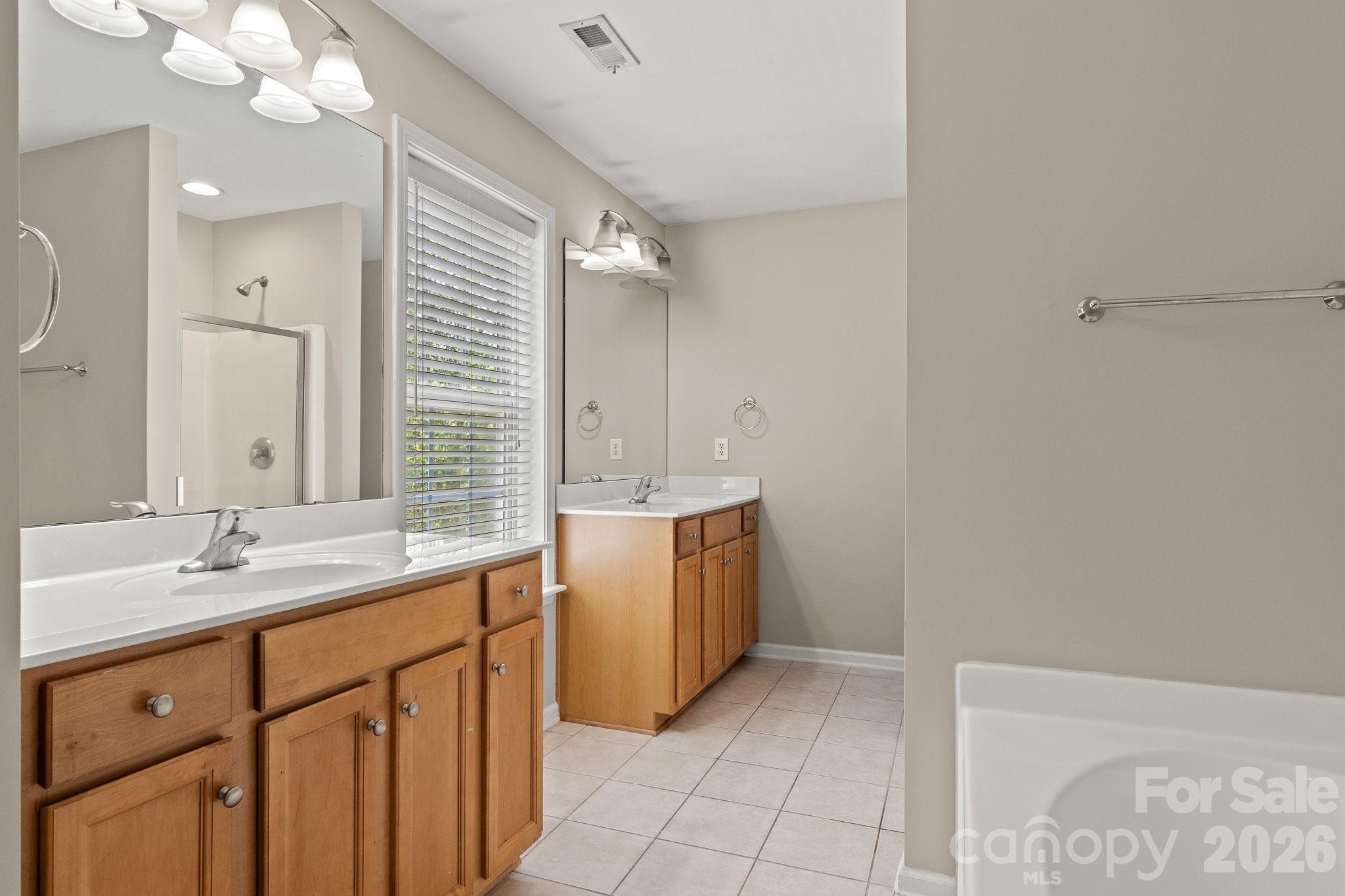 Single Family Residence at 9055 Pembroke Court, Fort Mill, photo 30 of 45