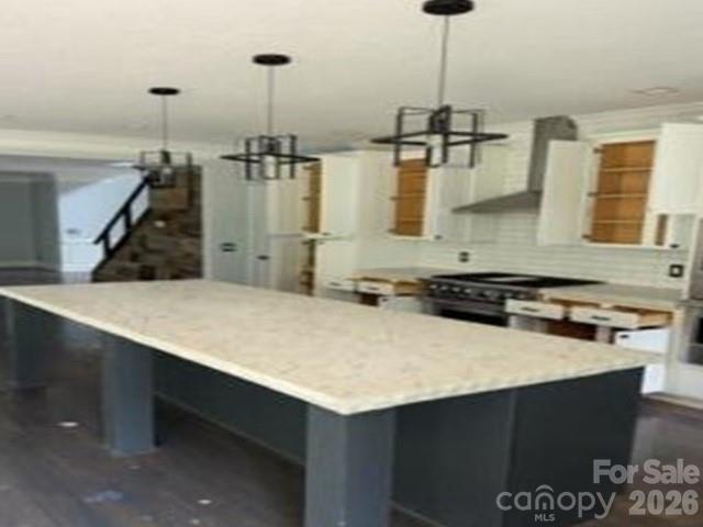 Single Family Residence at 4 Sterling Oaks Drive, Fletcher, photo 3 of 9