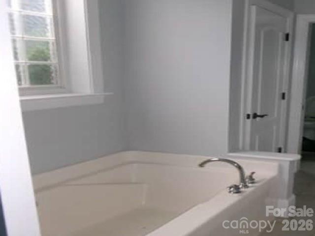 Single Family Residence at 4 Sterling Oaks Drive, Fletcher, photo 9 of 9