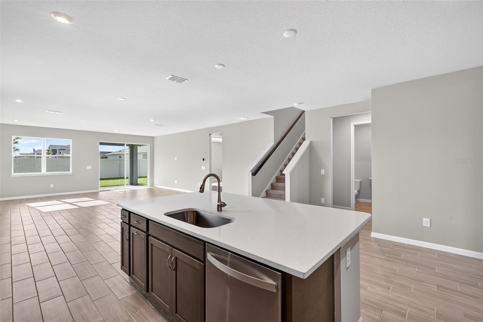 Single Family Residence at 9240 DERBYSHIRE DR, PARRISH, photo 10 of 46