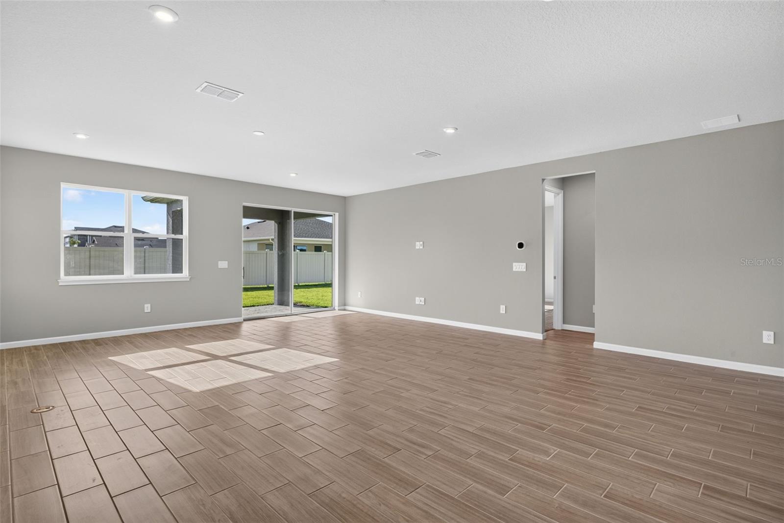 Single Family Residence at 9240 DERBYSHIRE DR, PARRISH, photo 12 of 46
