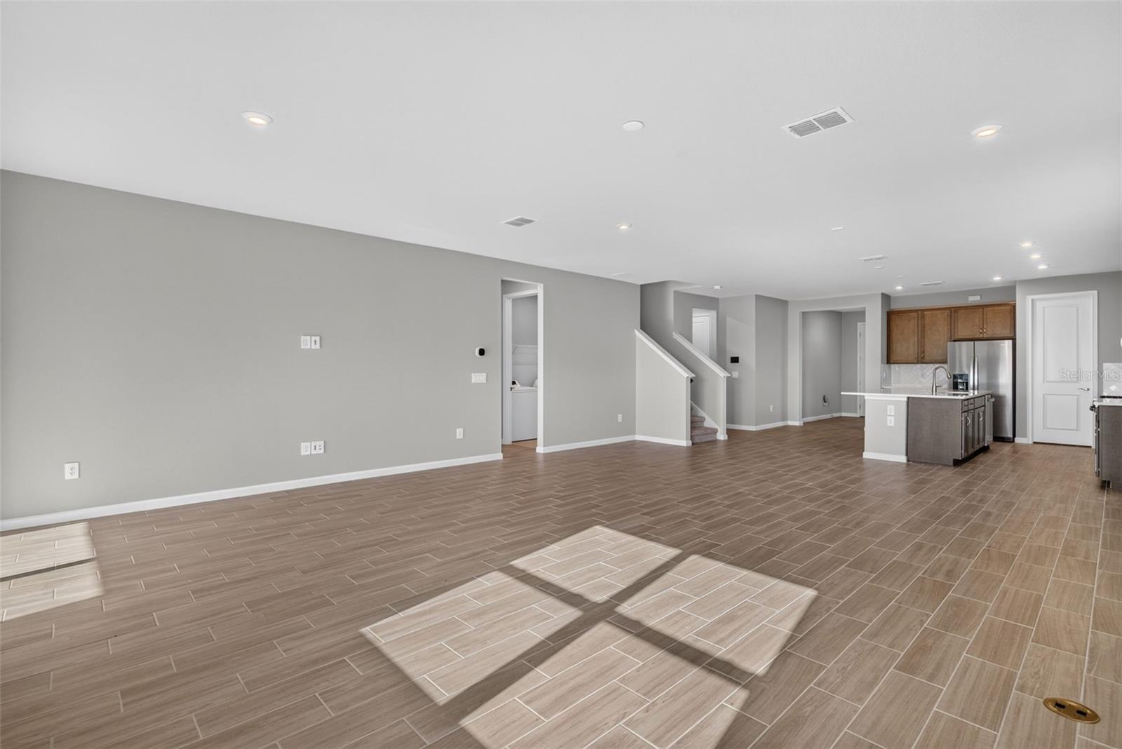 Single Family Residence at 9240 DERBYSHIRE DR, PARRISH, photo 13 of 46