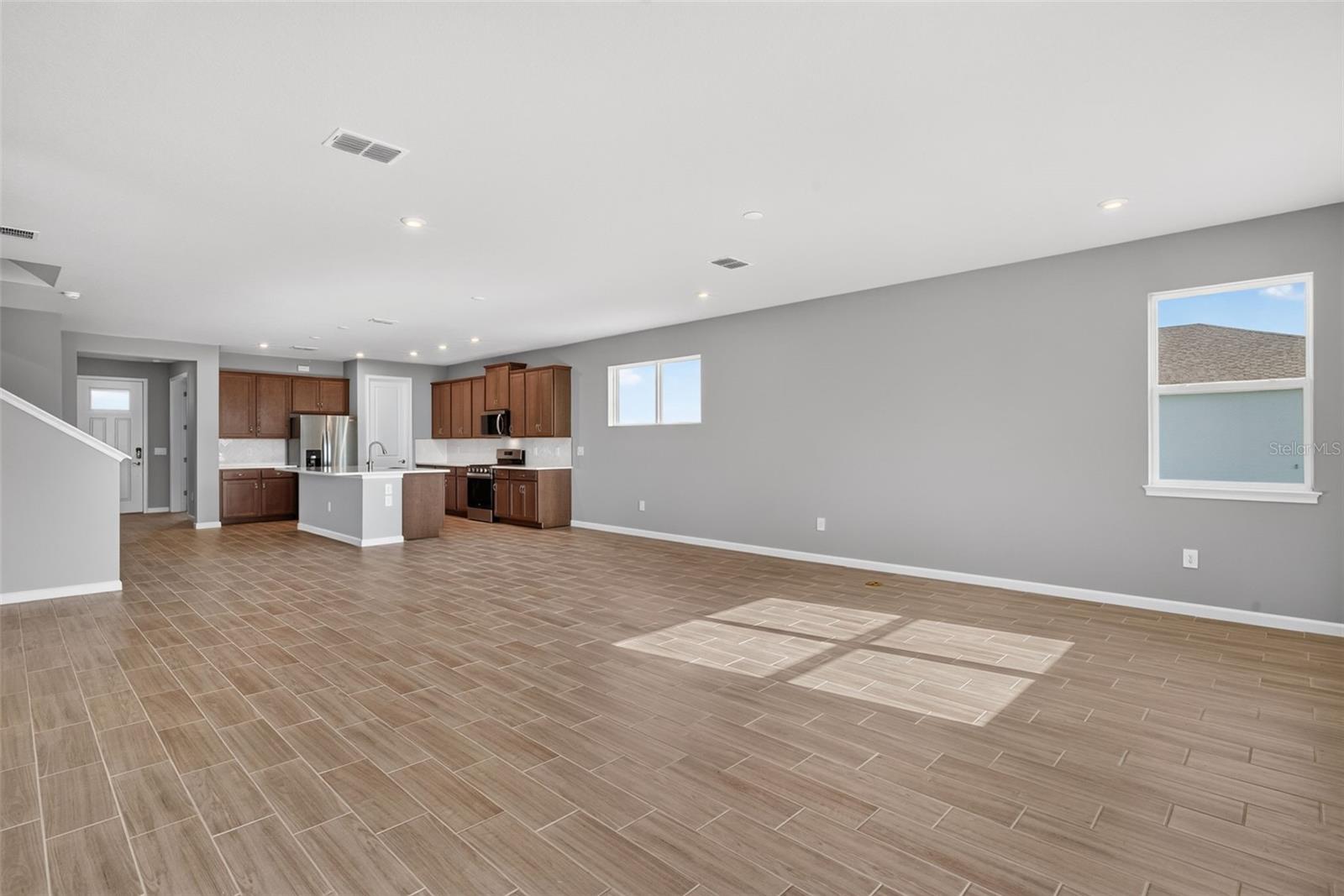 Single Family Residence at 9240 DERBYSHIRE DR, PARRISH, photo 14 of 46