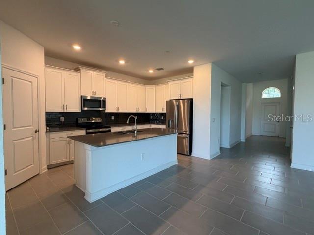 Single Family Residence at 2959 CAMDEN WAY, DAVENPORT, photo 6 of 19