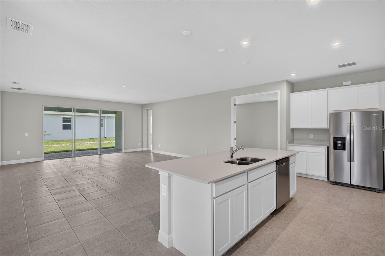 Single Family Residence at 9026 SUNDANCE TER, PARRISH, photo 10 of 51