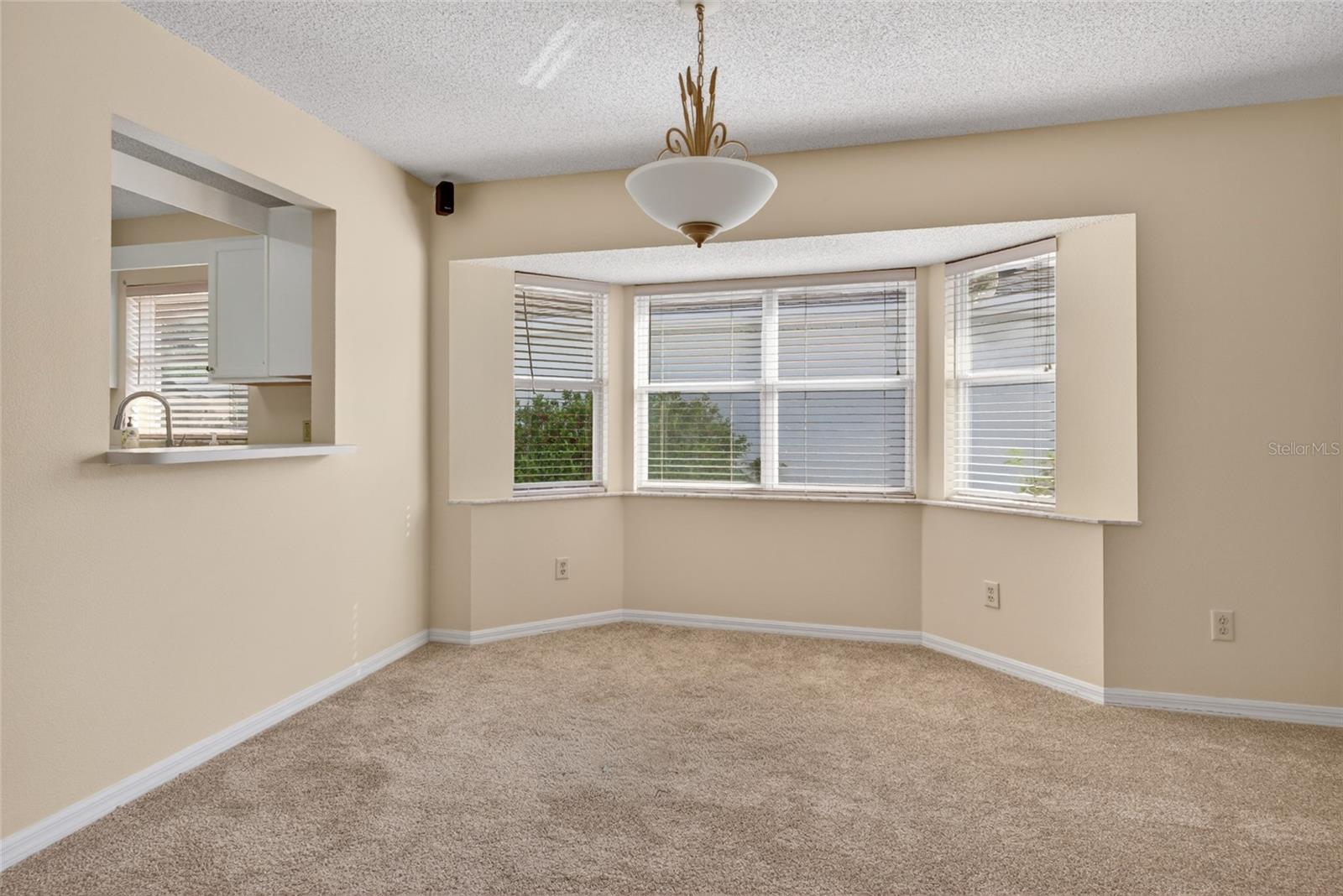 Single Family Residence at 9077 SW 91ST CIR, OCALA, photo 6 of 23