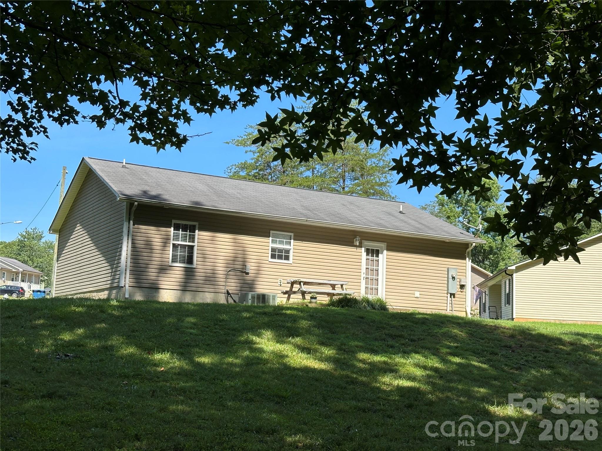 Single Family Residence at 111 Dundee Court, Maiden, photo 3 of 41