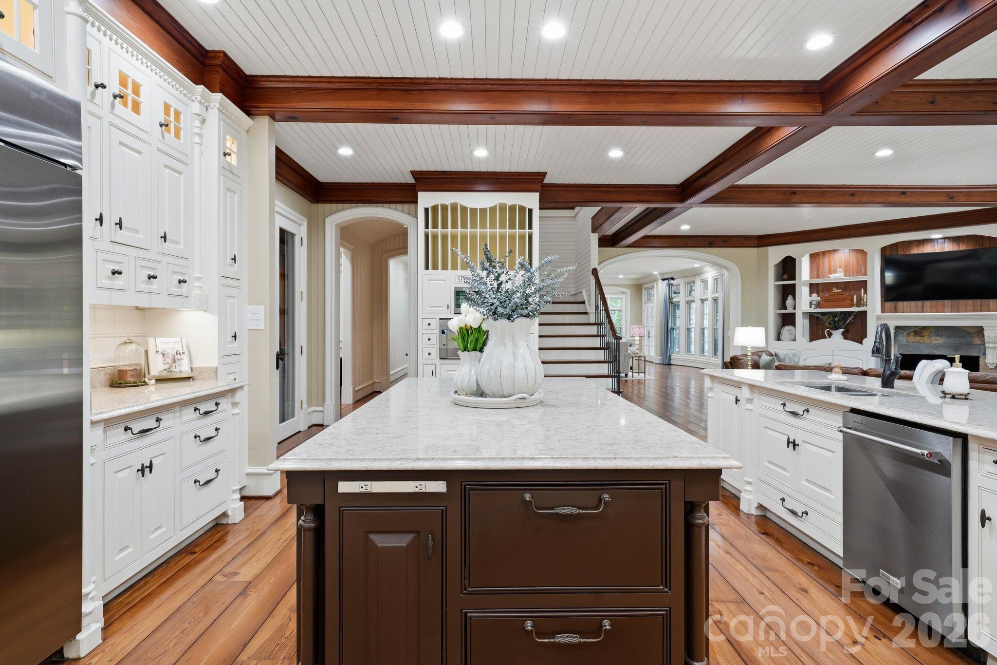 Single Family Residence at 525 Lake Lynn Road, Concord, photo 15 of 47