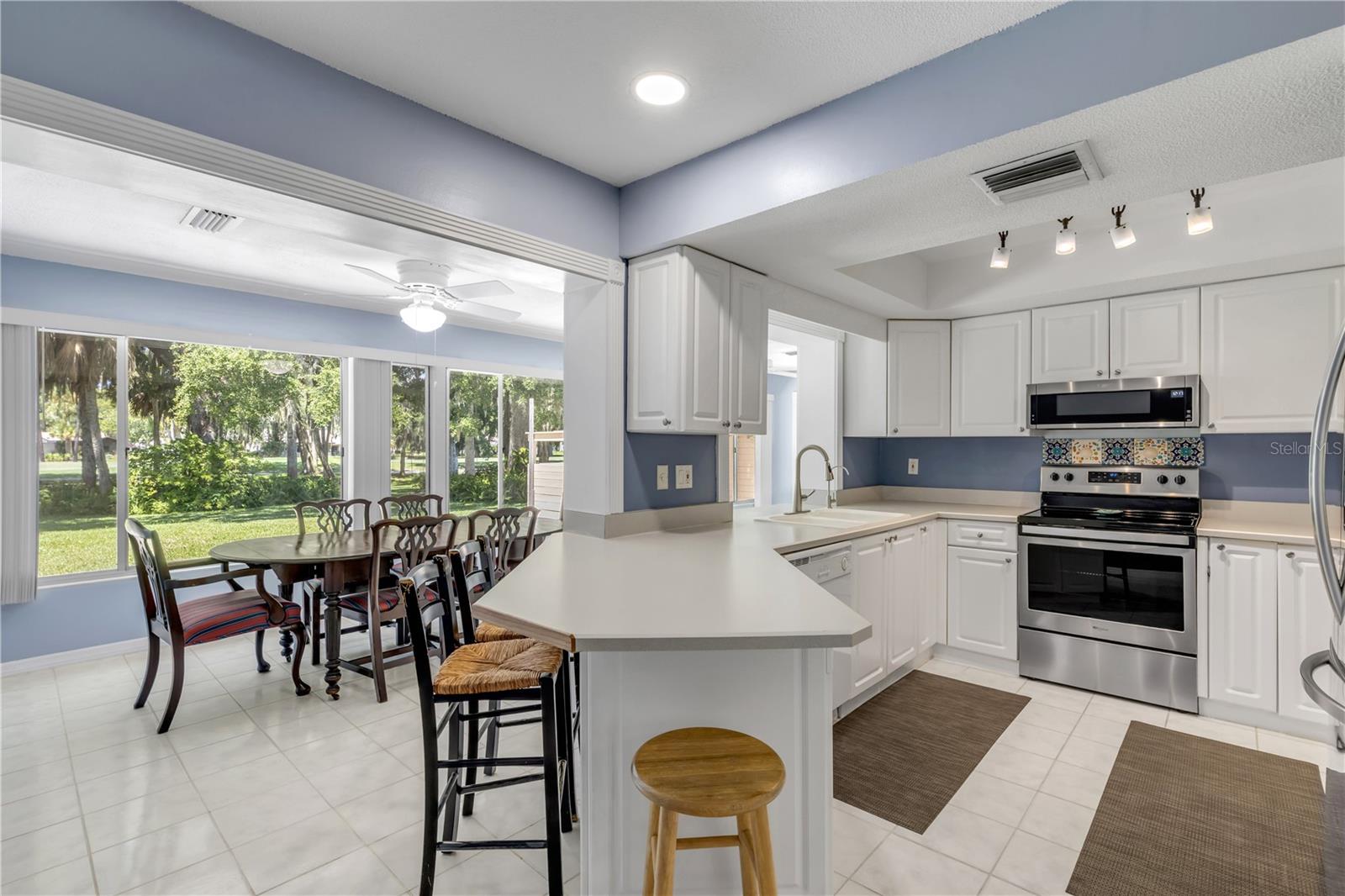 Single Family Residence at 19 CROMPTON PL, PALM COAST, photo 9 of 37