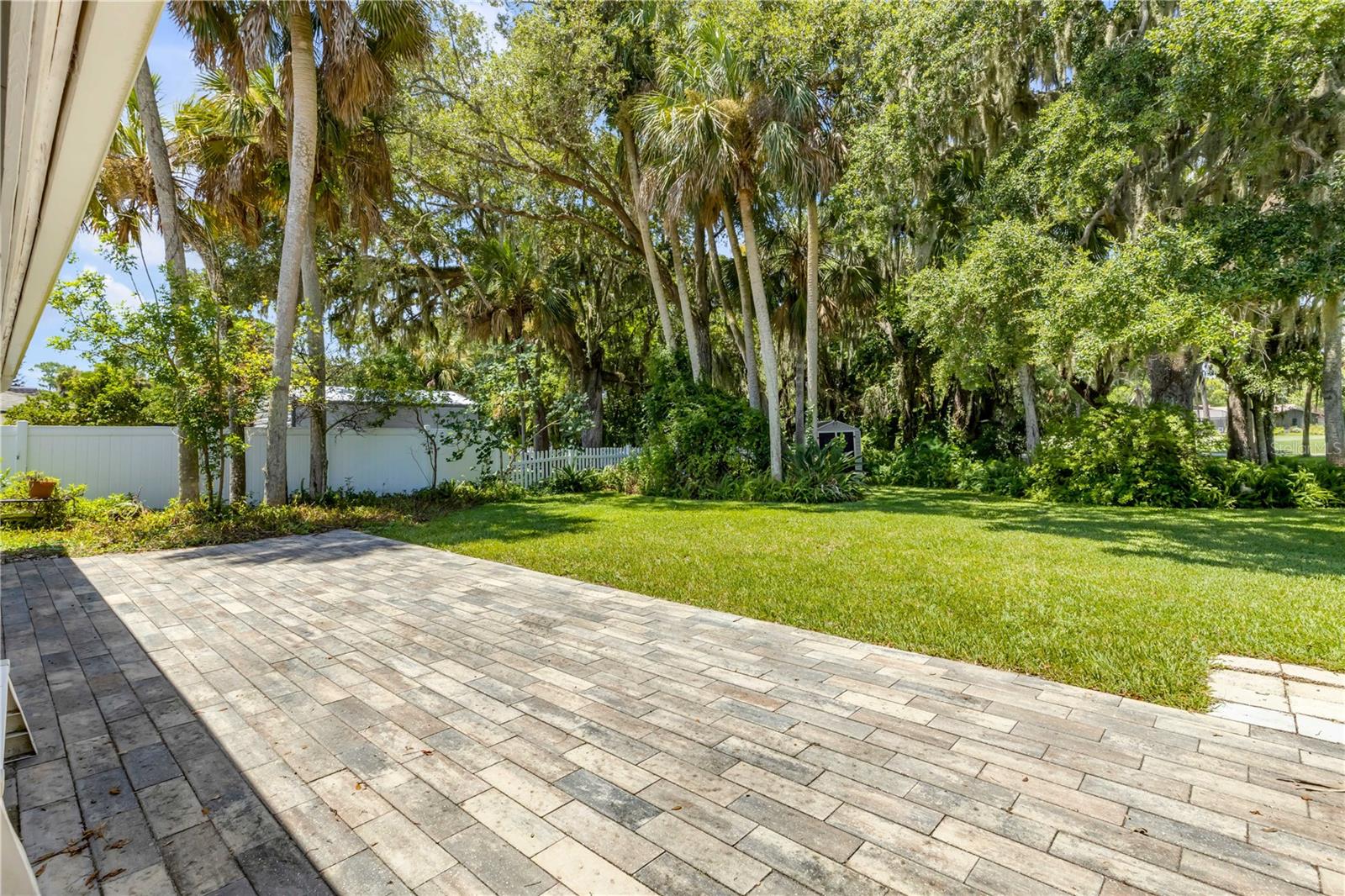 Single Family Residence at 19 CROMPTON PL, PALM COAST, photo 26 of 37