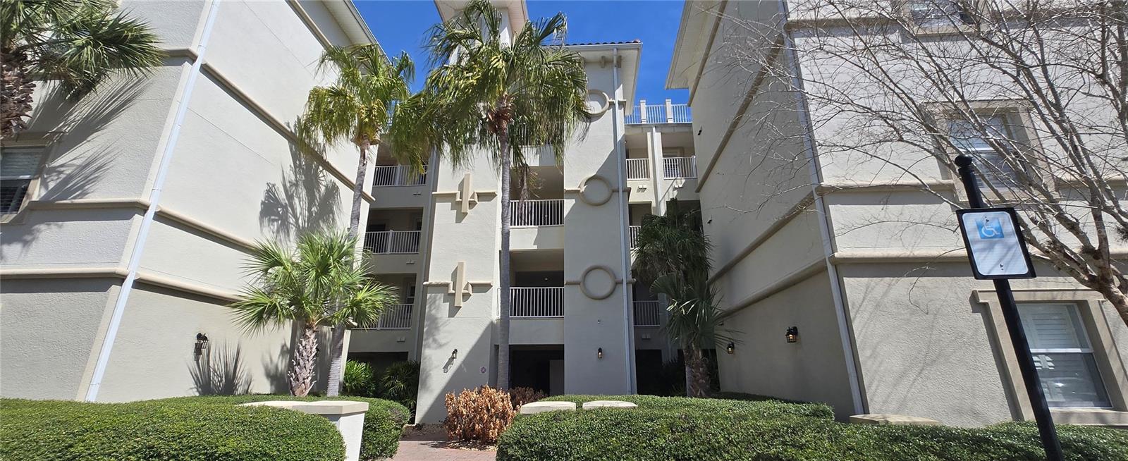 45 RIVERVIEW BND S #1937