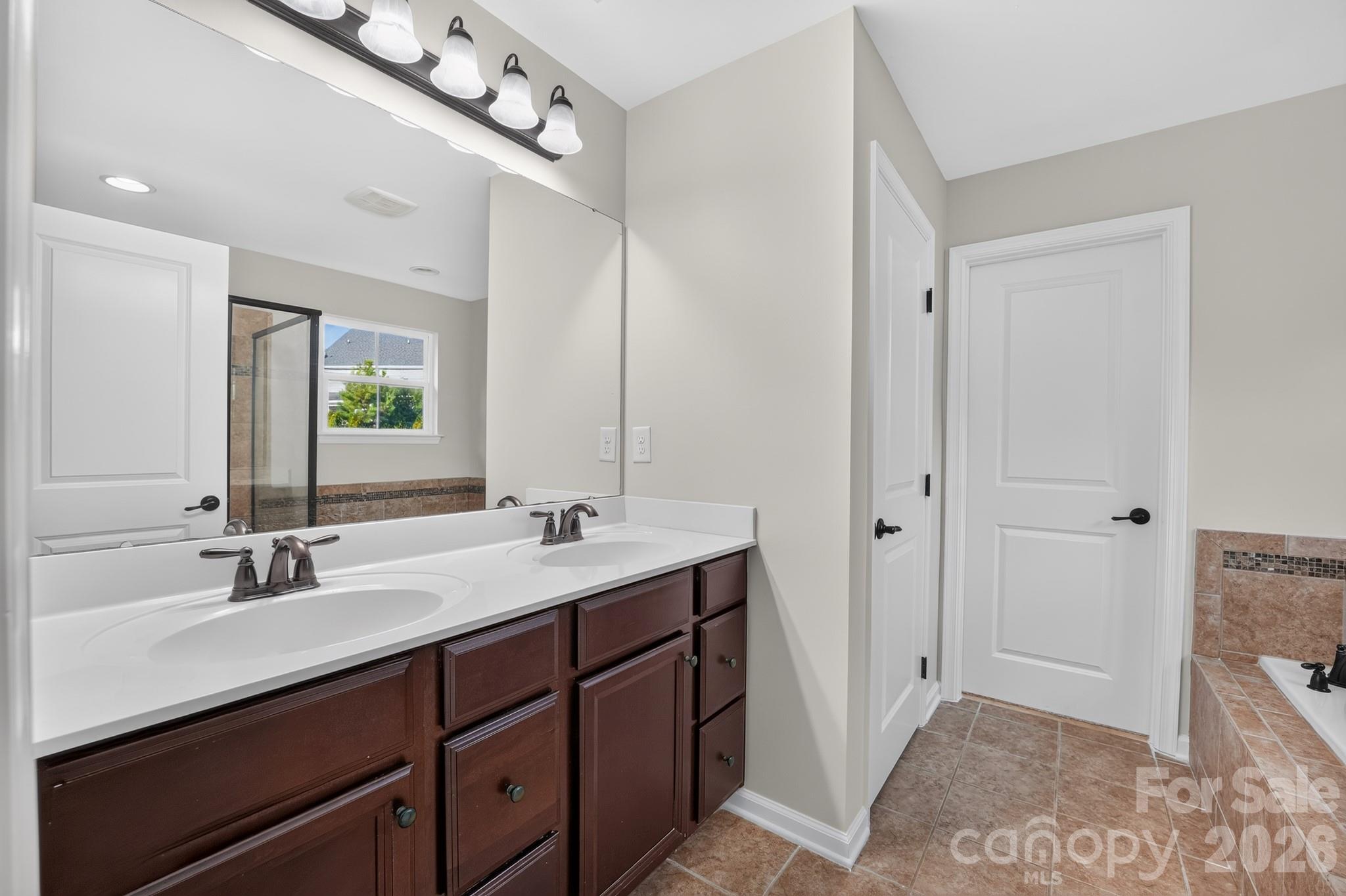 Single Family Residence at 2095 Taney Way, Fort Mill, photo 20 of 22