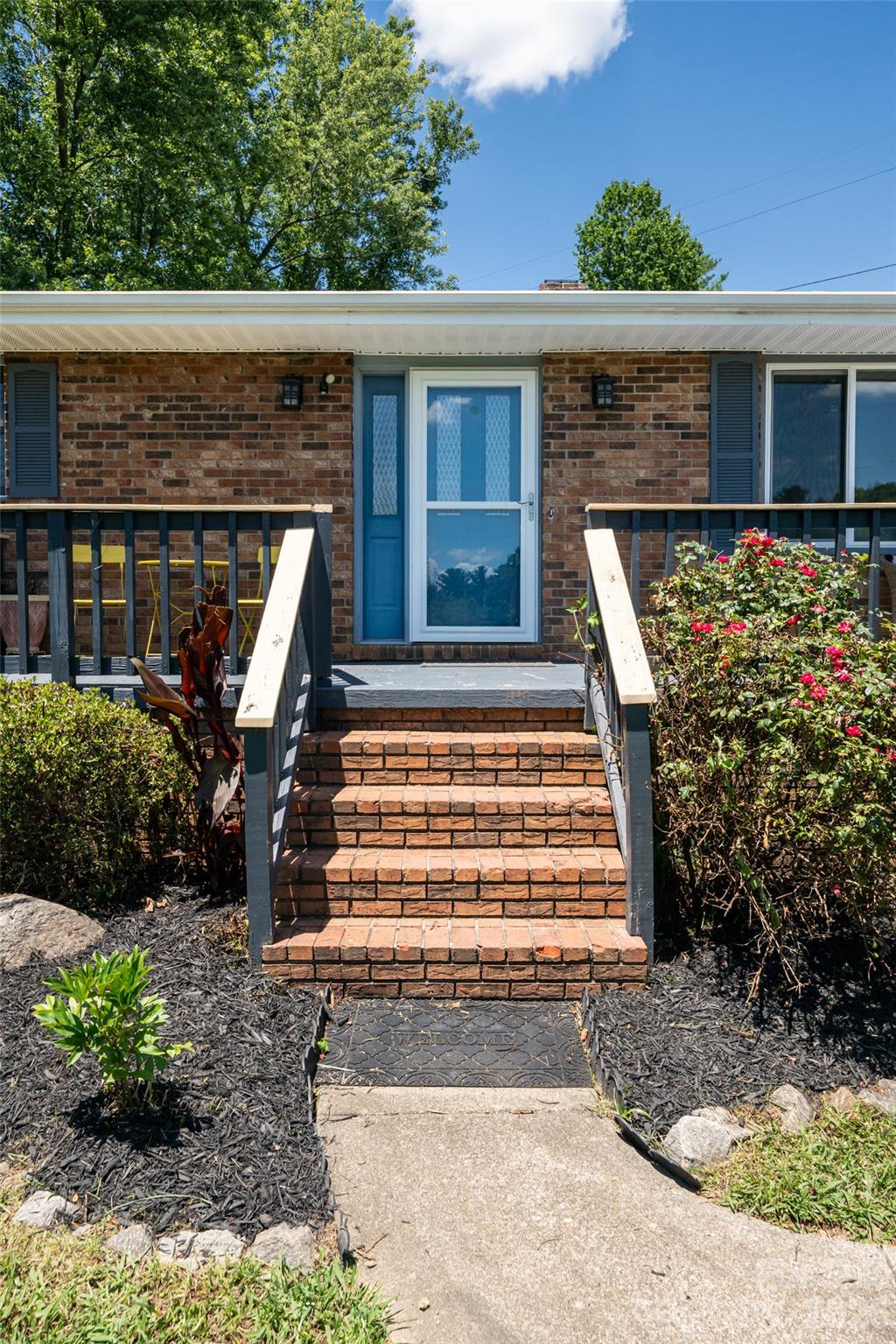 Single Family Residence at 187 Sheehan Road, Fletcher, photo 5 of 45