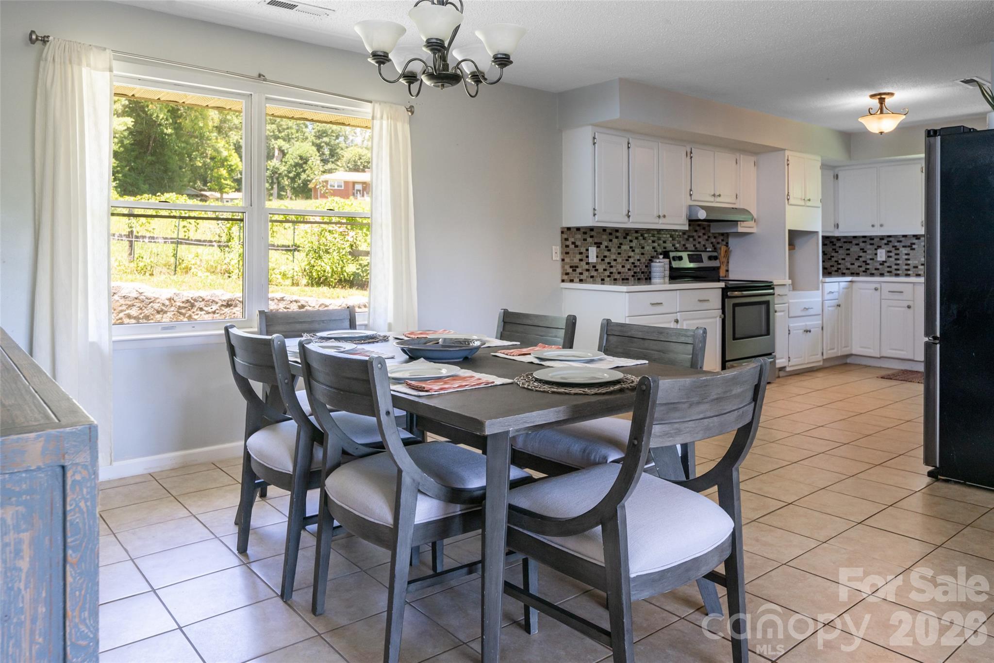 Single Family Residence at 187 Sheehan Road, Fletcher, photo 20 of 45