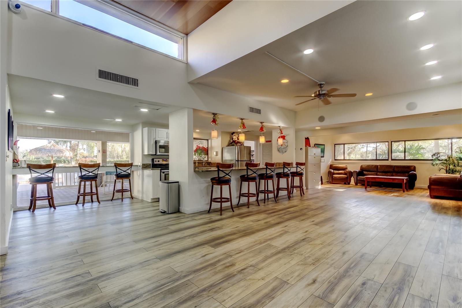 clubhouse - 2614 COVE CAY DR #409, CLEARWATER