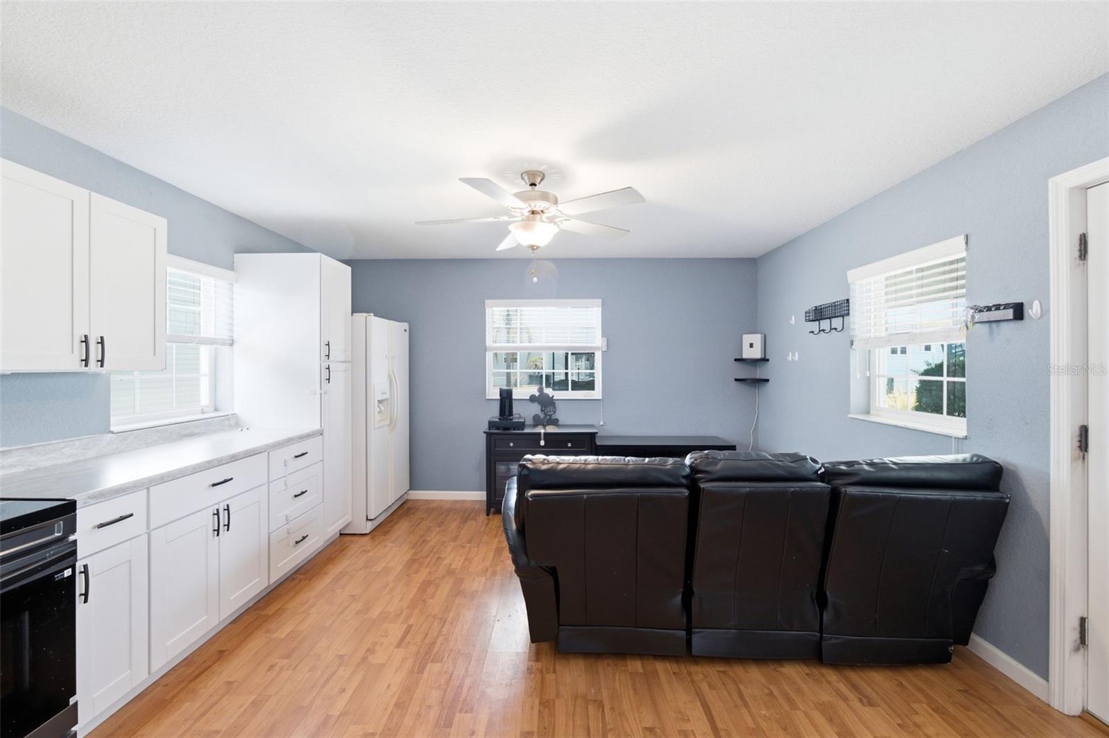 Single Family Residence at 220 ST GEORGE DR, DAVENPORT, photo 5 of 31