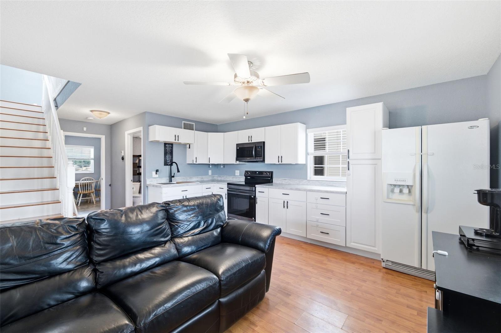 Single Family Residence at 220 ST GEORGE DR, DAVENPORT, photo 6 of 31