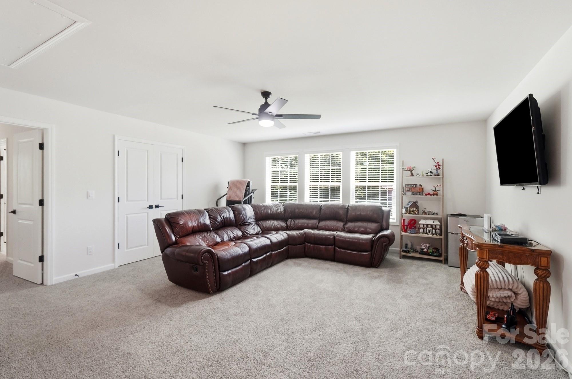 Single Family Residence at 6042 Sylvan Drive, Denver, photo 19 of 43