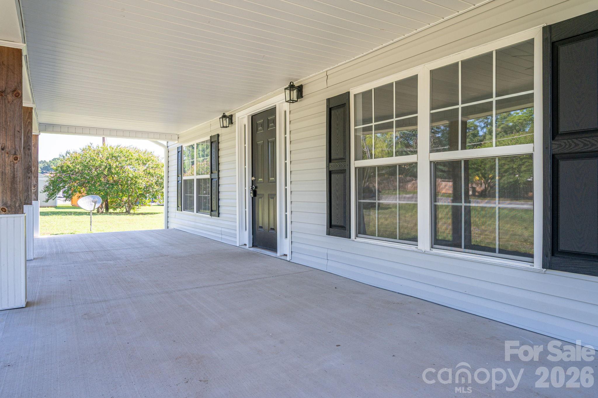 Single Family Residence at 1719 S Lafayette Street, Shelby, photo 5 of 44