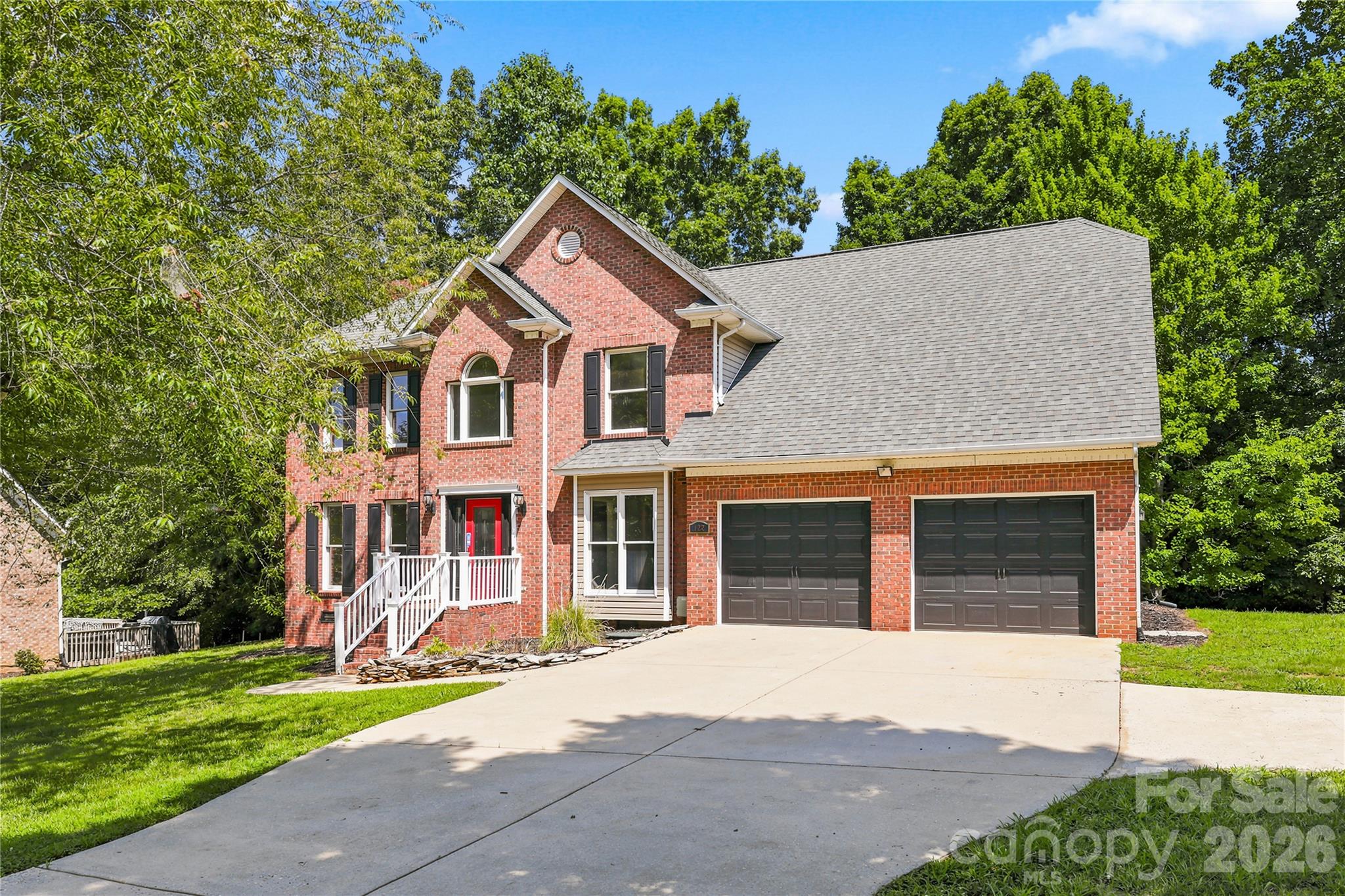 122 W Tattersall Drive