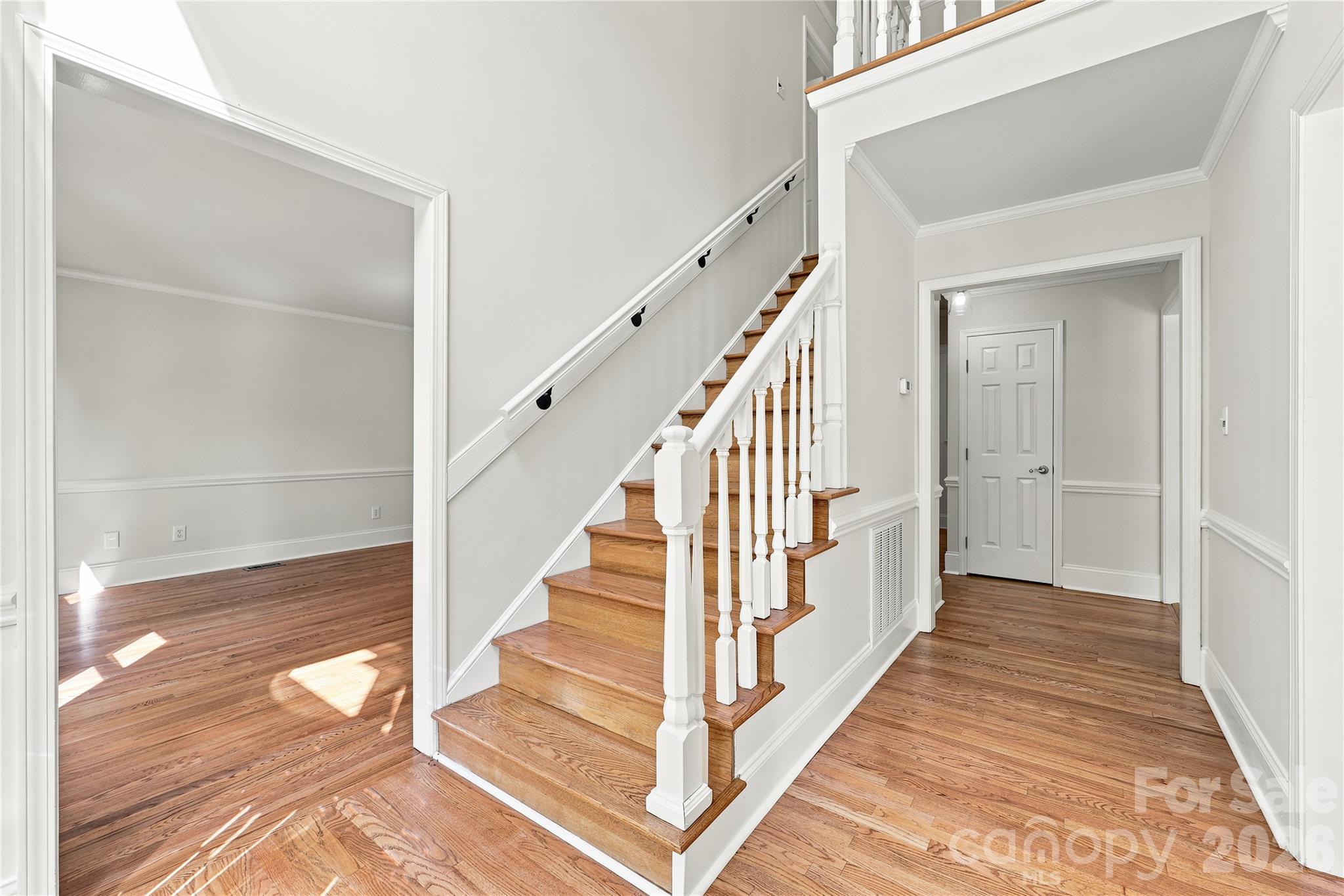 Single Family Residence at 122 W Tattersall Drive, Statesville, photo 4 of 41