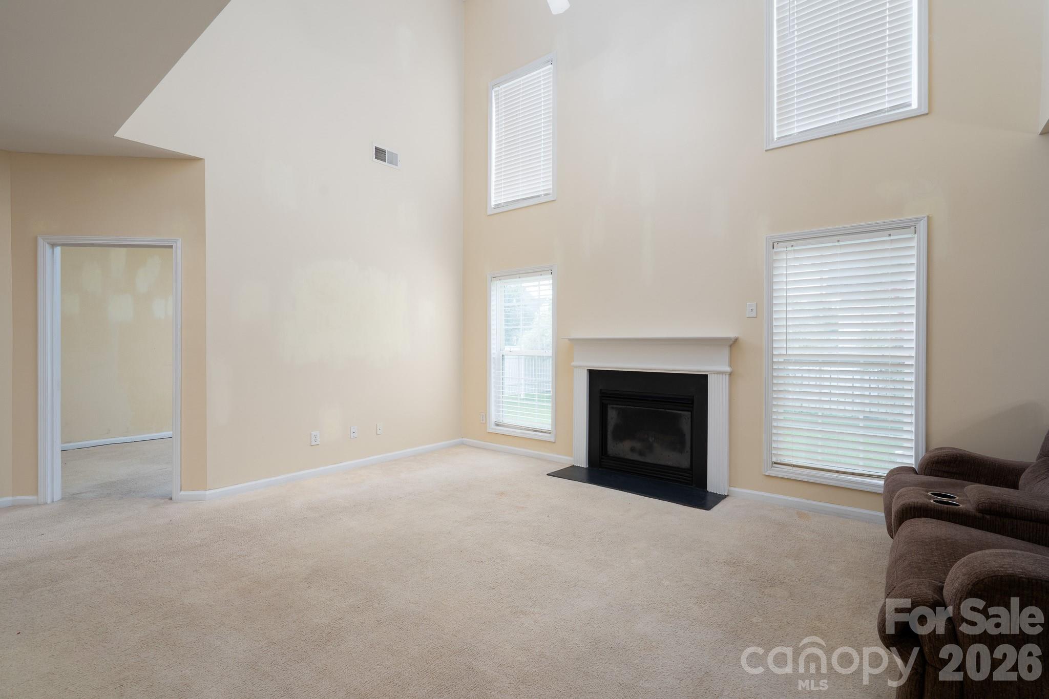 Single Family Residence at 9603 Tramacera Court NW, Concord, photo 13 of 46