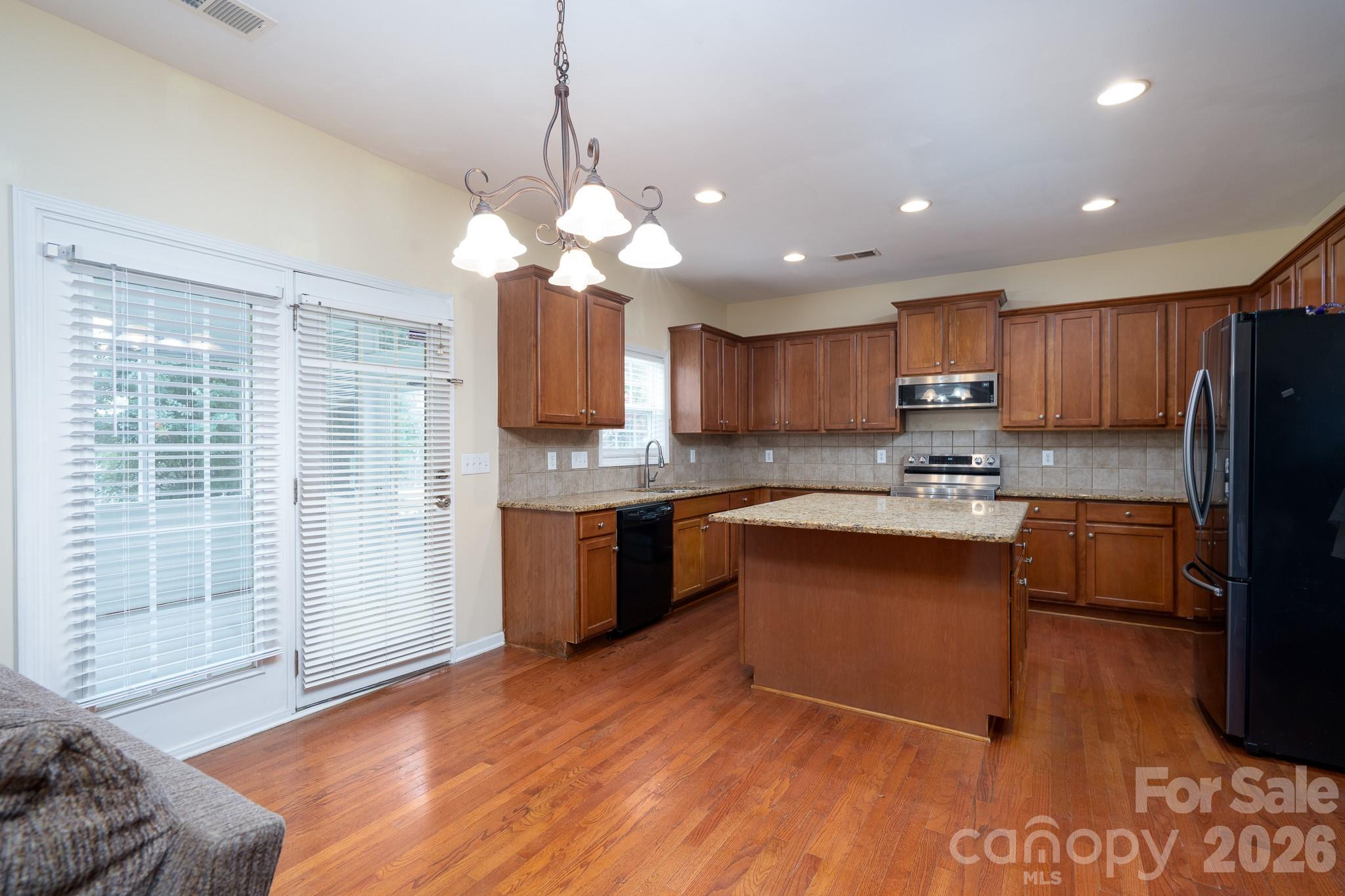 Single Family Residence at 9603 Tramacera Court NW, Concord, photo 16 of 46