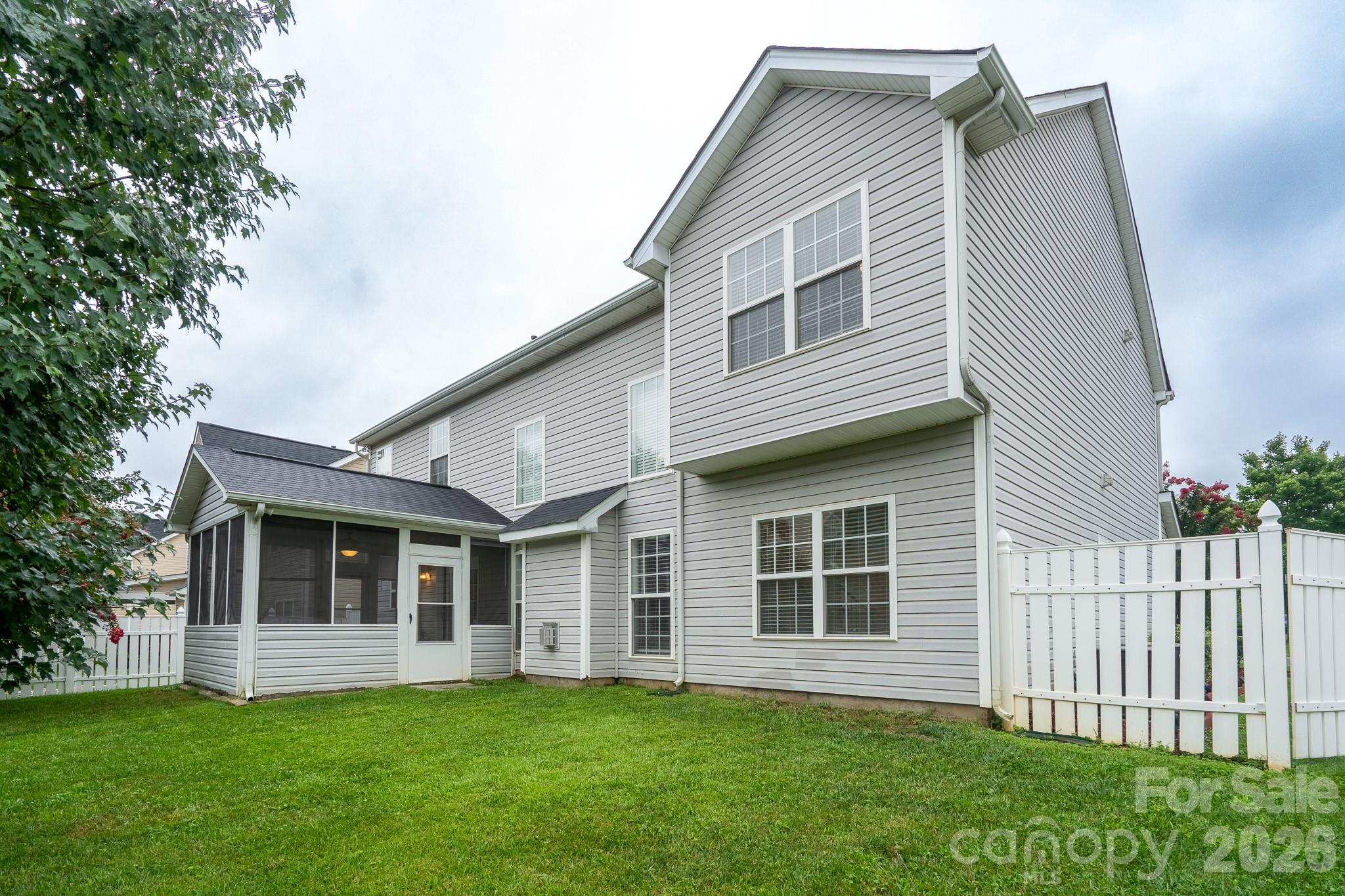 Single Family Residence at 9603 Tramacera Court NW, Concord, photo 39 of 46