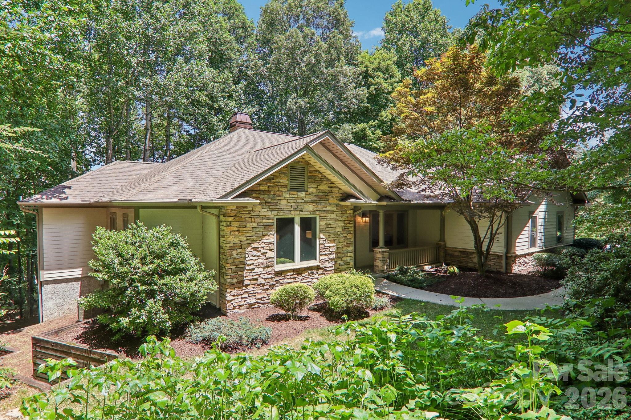 Single Family Residence at 24 Turkey Roost Court, Flat Rock, photo 2 of 47