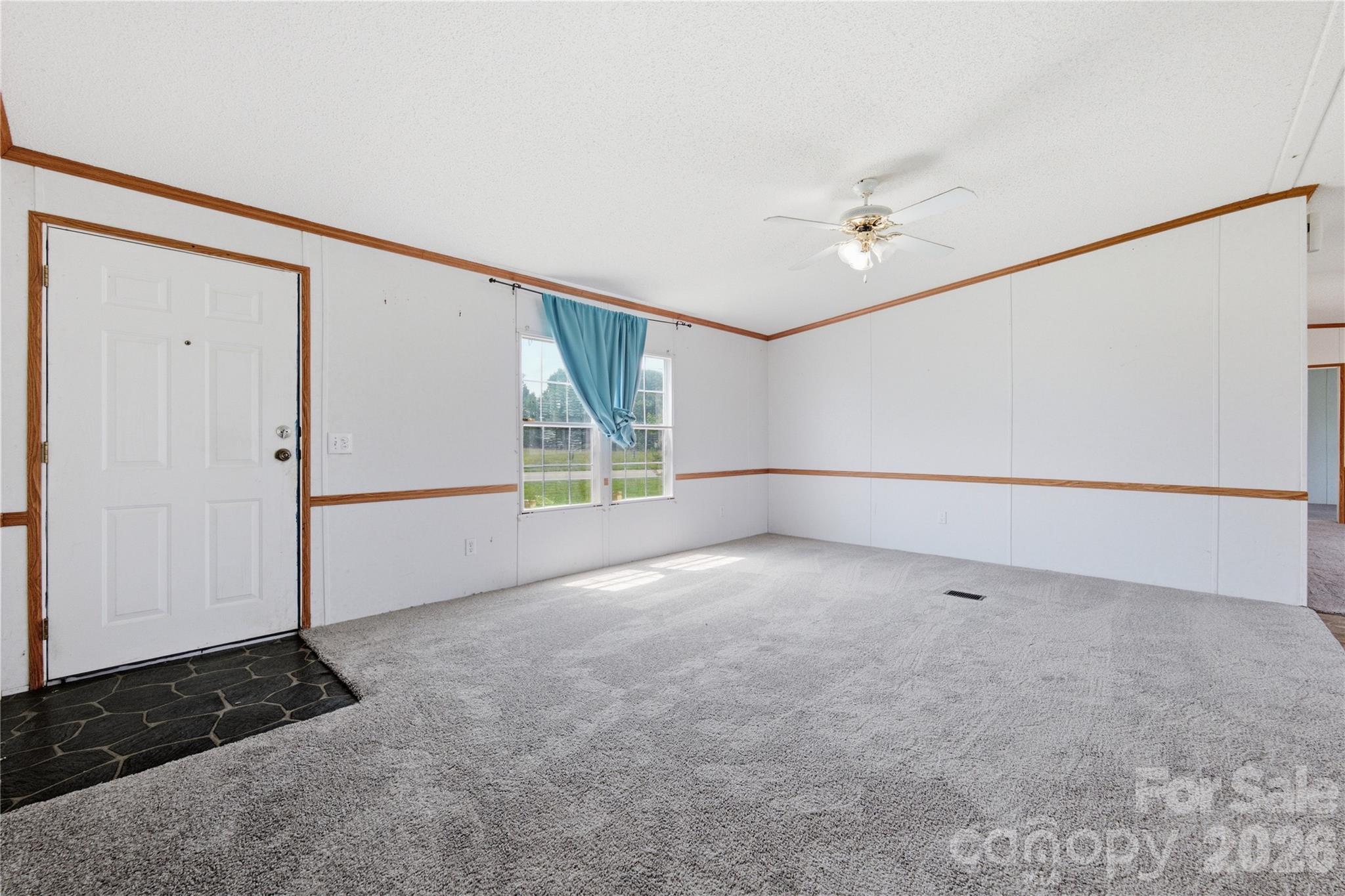 Single Family Residence at 2299 Dellinger Drive, Newton, photo 7 of 27