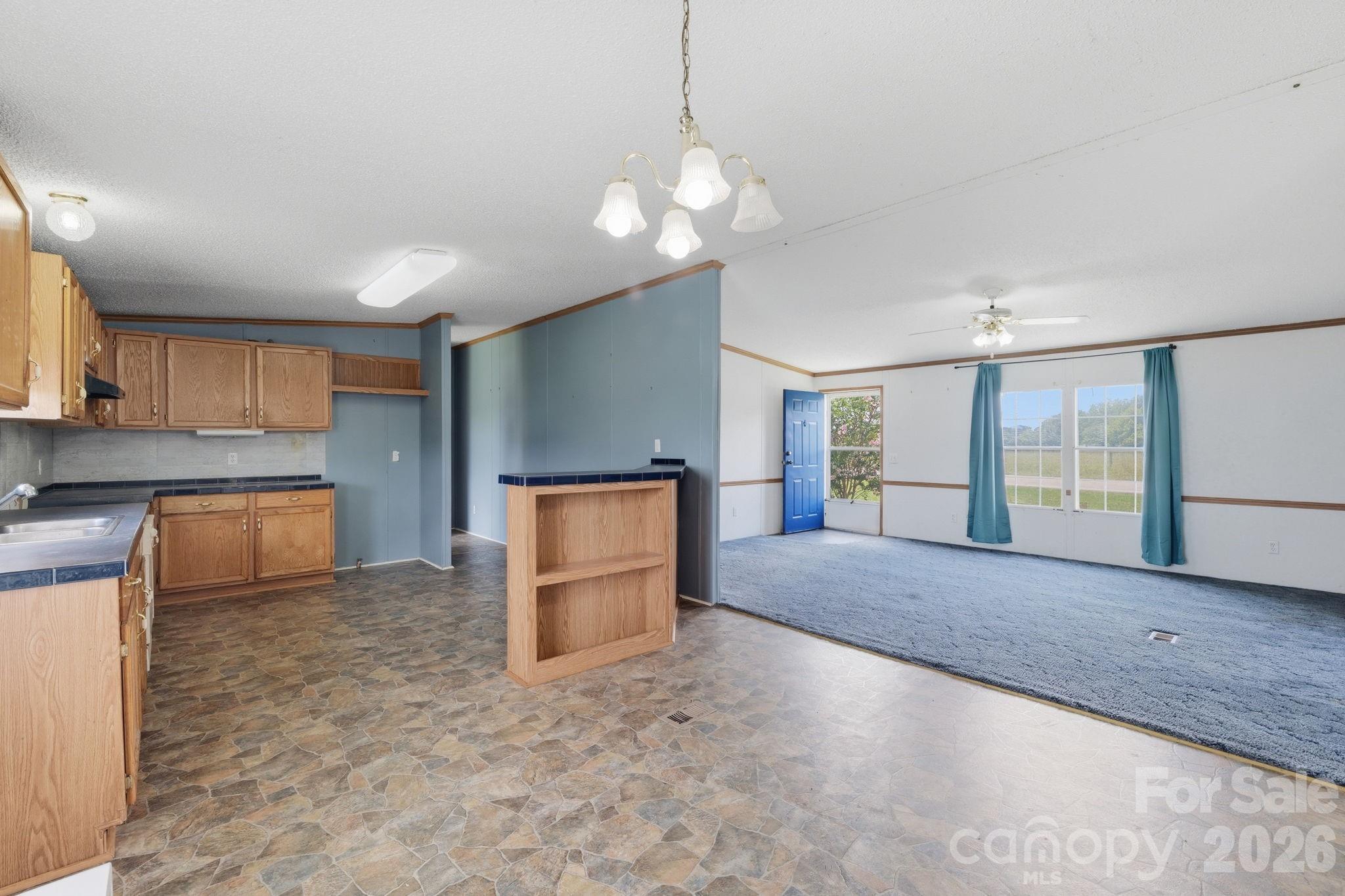 Single Family Residence at 2299 Dellinger Drive, Newton, photo 10 of 27