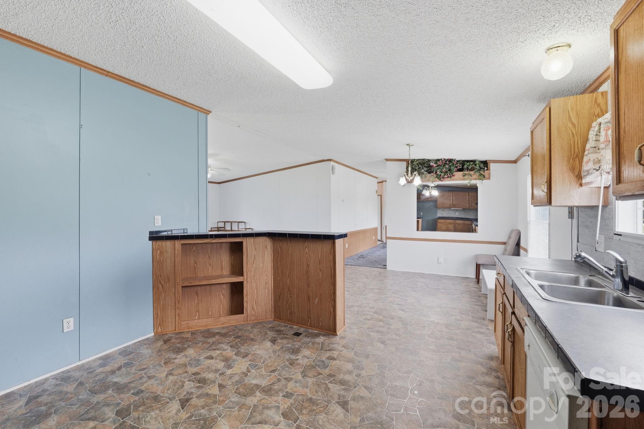 Single Family Residence at 2299 Dellinger Drive, Newton, photo 11 of 27