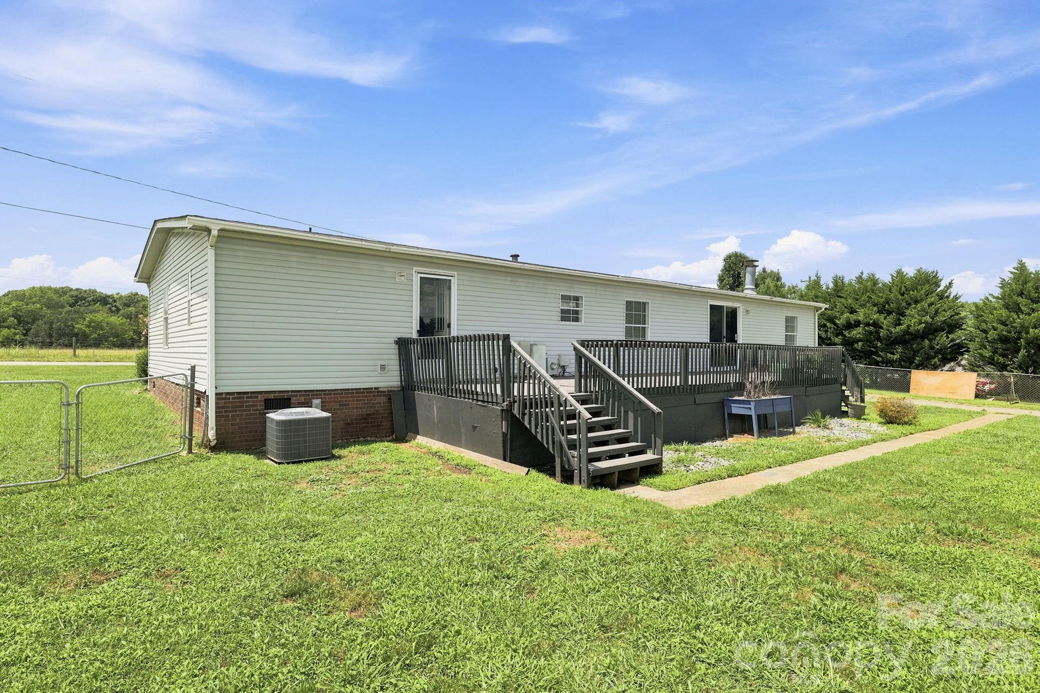 Single Family Residence at 2299 Dellinger Drive, Newton, photo 26 of 27