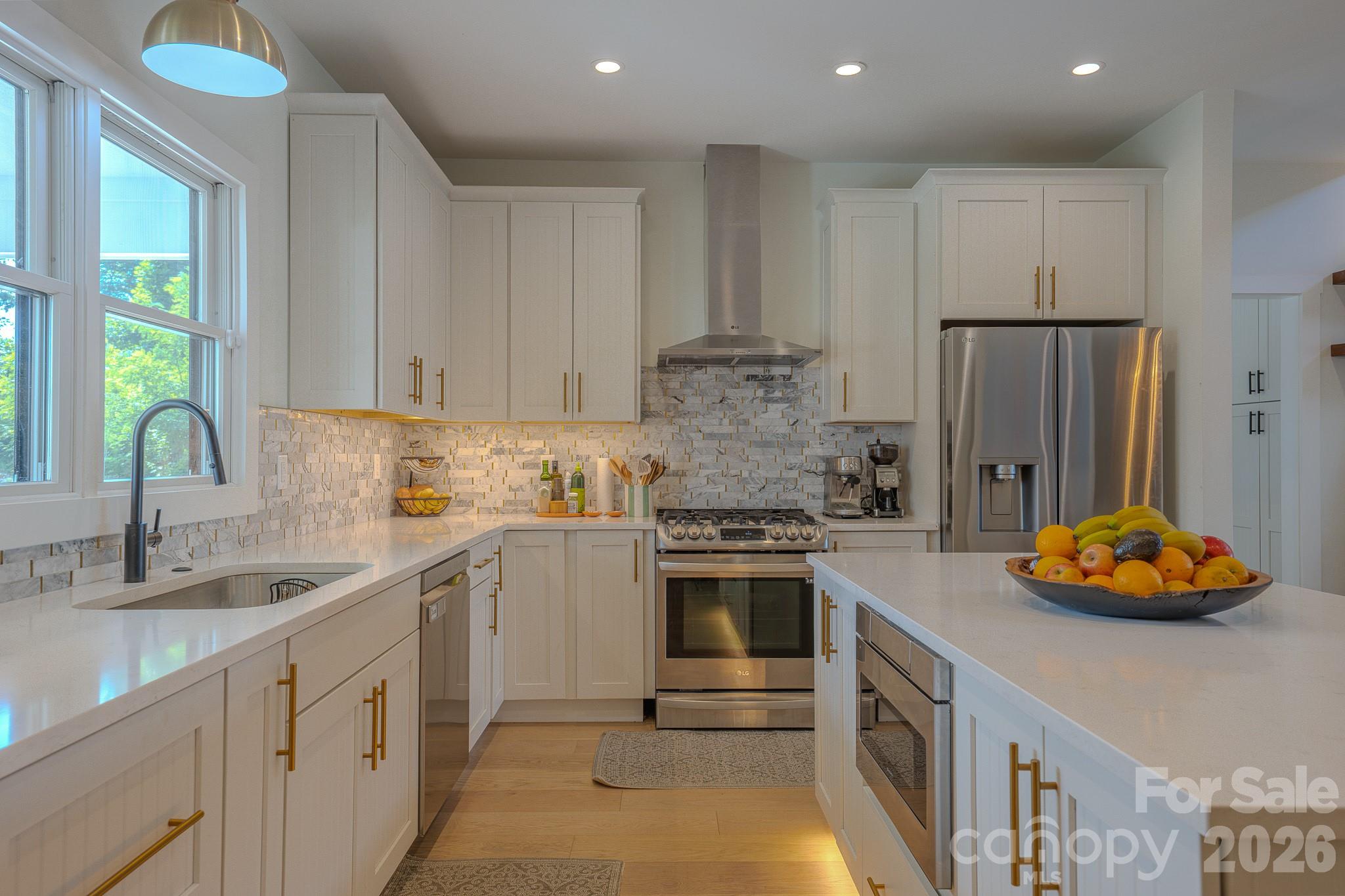 Single Family Residence at 49 Arabella Lane, Arden, photo 9 of 44