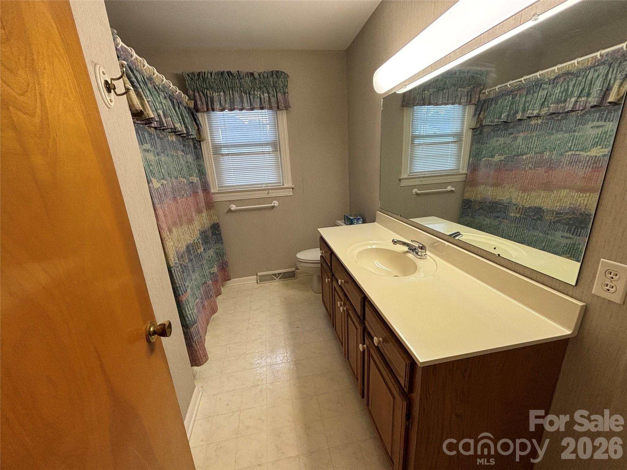 Single Family Residence at 390 Airport Road, Taylorsville, photo 26 of 48