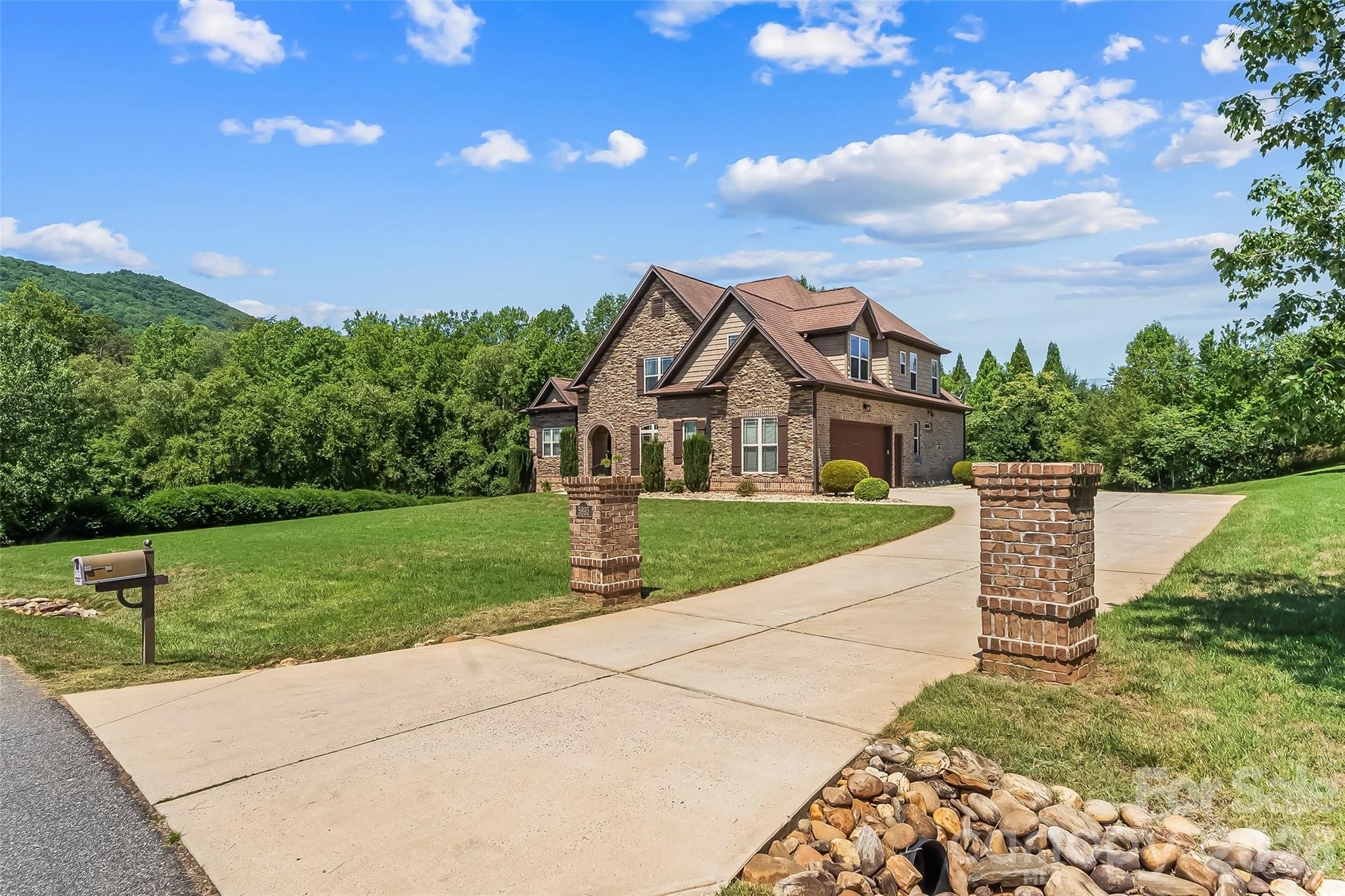 Single Family Residence at 5895 Bakers Point, Hickory, photo 47 of 47