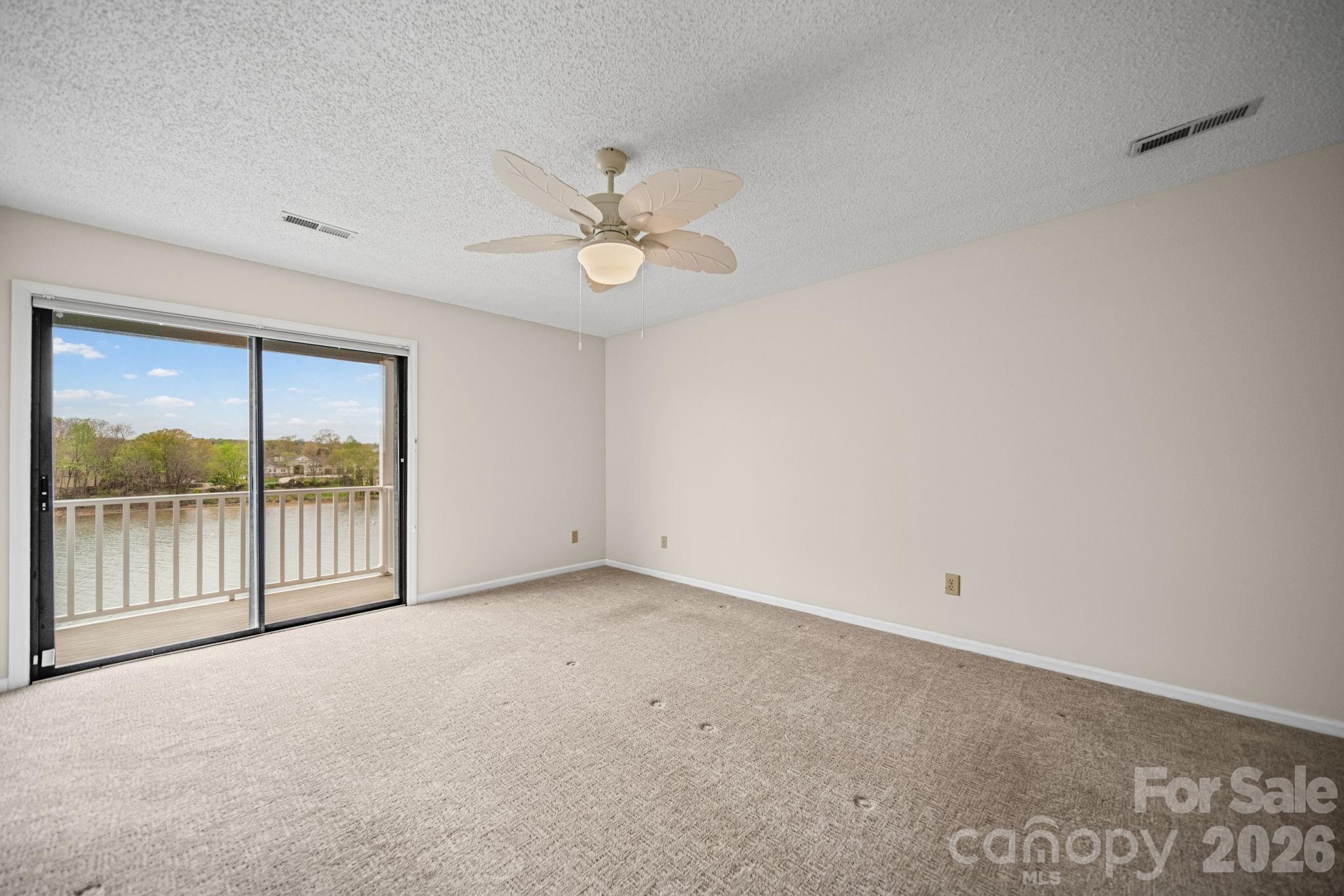 Townhouse at 529 Catspaw Road, Statesville, photo 18 of 48