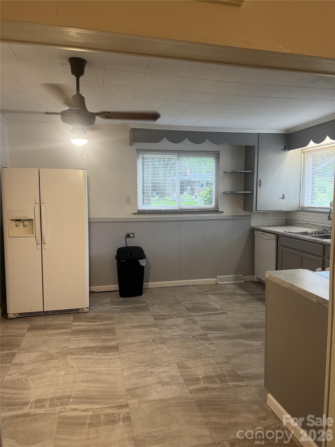 Single Family Residence at 709 Sunset Drive, Salisbury, photo 12 of 32
