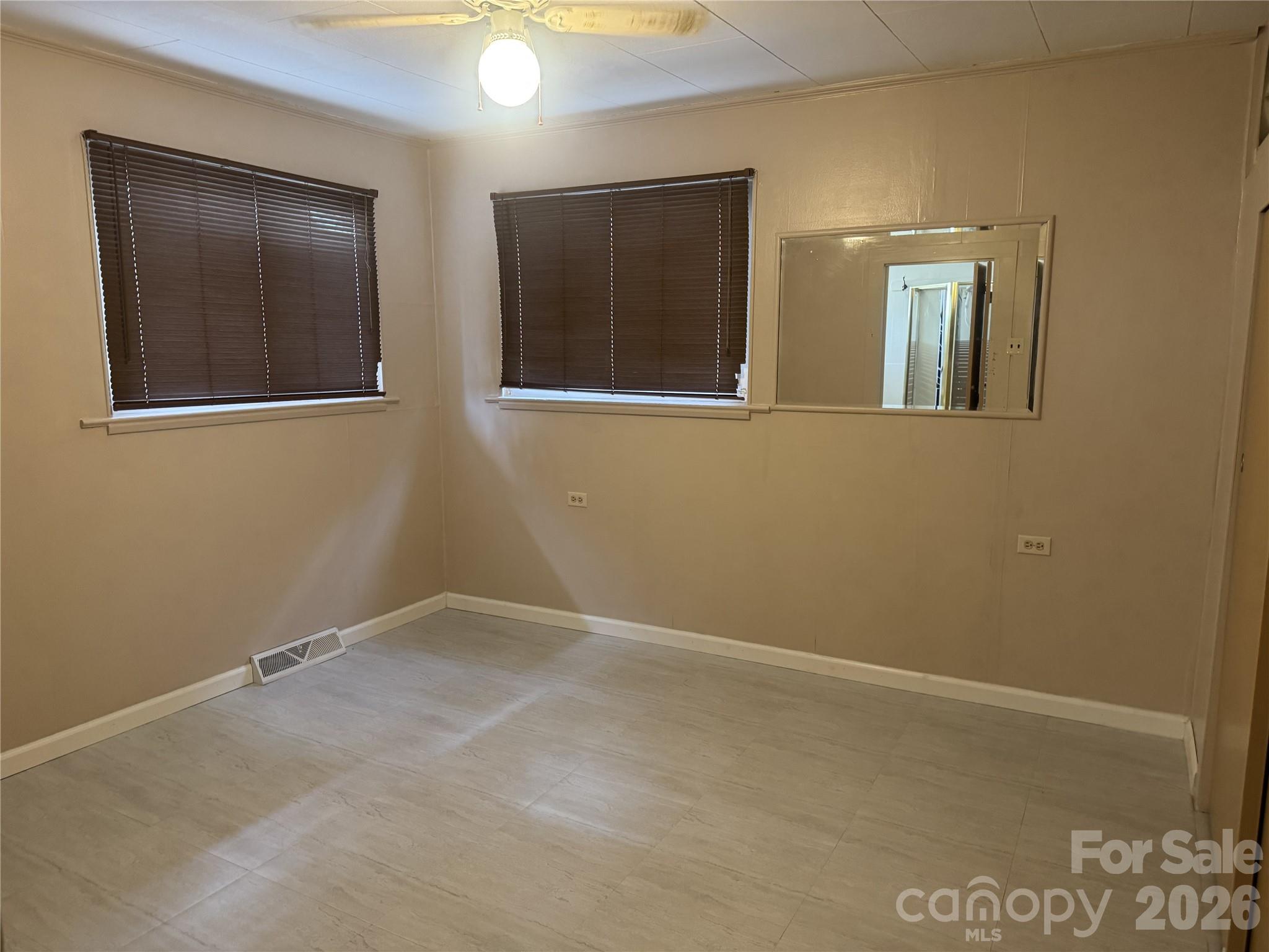 Single Family Residence at 709 Sunset Drive, Salisbury, photo 15 of 32