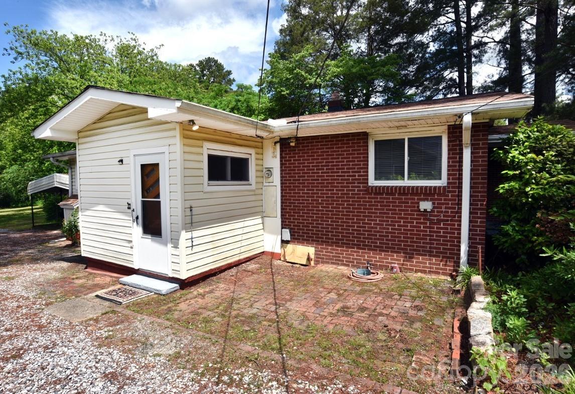 Single Family Residence at 709 Sunset Drive, Salisbury, photo 27 of 32