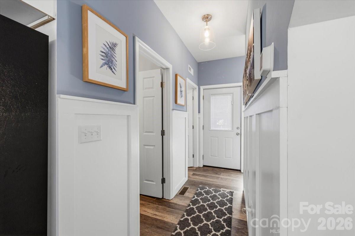 Single Family Residence at 109 Portmanvilla Road, Black Mountain, photo 13 of 44