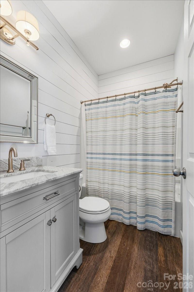 Single Family Residence at 109 Portmanvilla Road, Black Mountain, photo 14 of 44