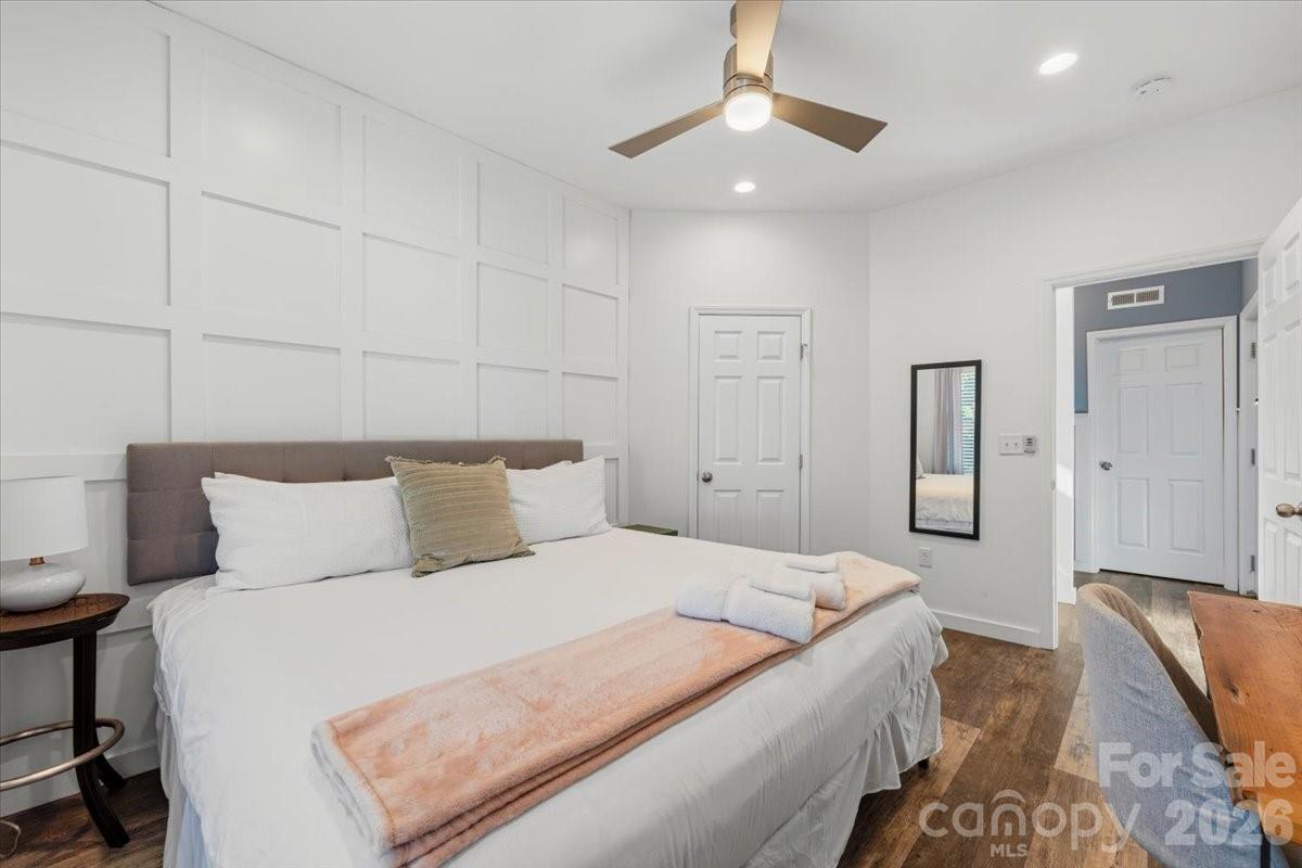 Single Family Residence at 109 Portmanvilla Road, Black Mountain, photo 18 of 44
