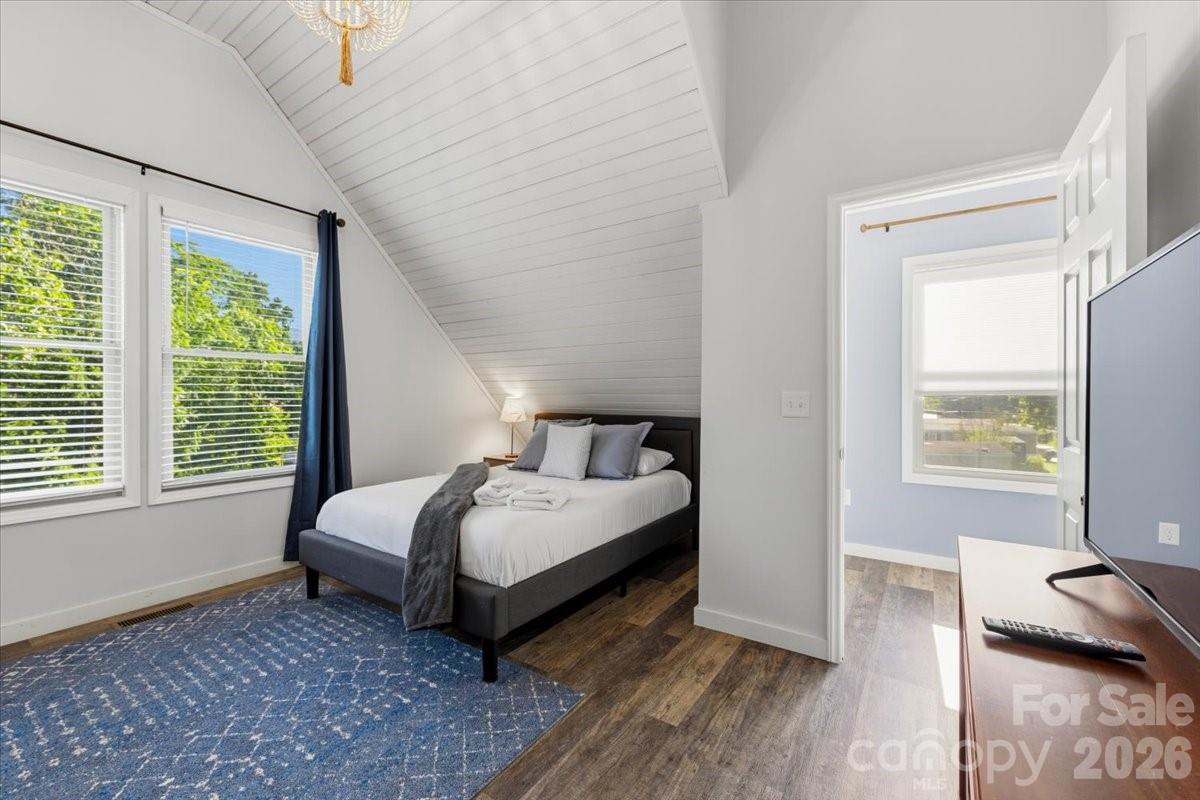 Single Family Residence at 109 Portmanvilla Road, Black Mountain, photo 23 of 44