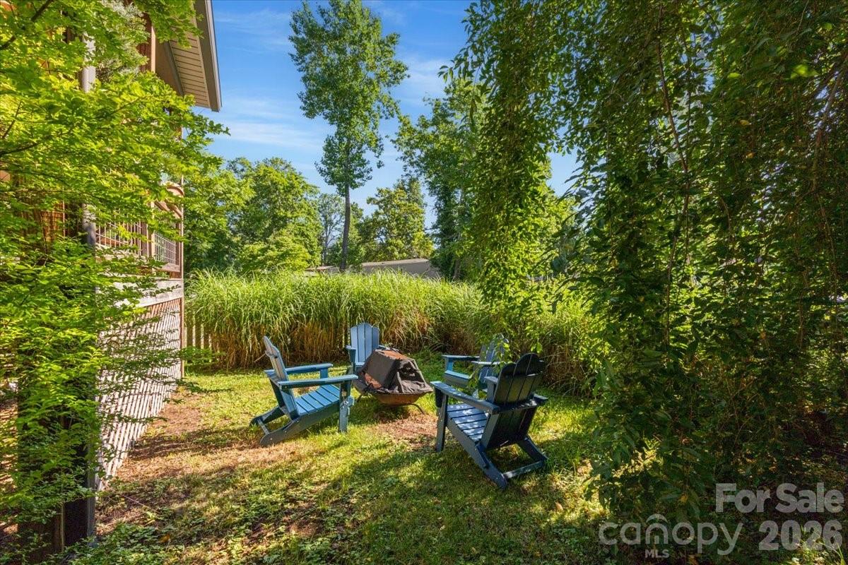 Single Family Residence at 109 Portmanvilla Road, Black Mountain, photo 36 of 44