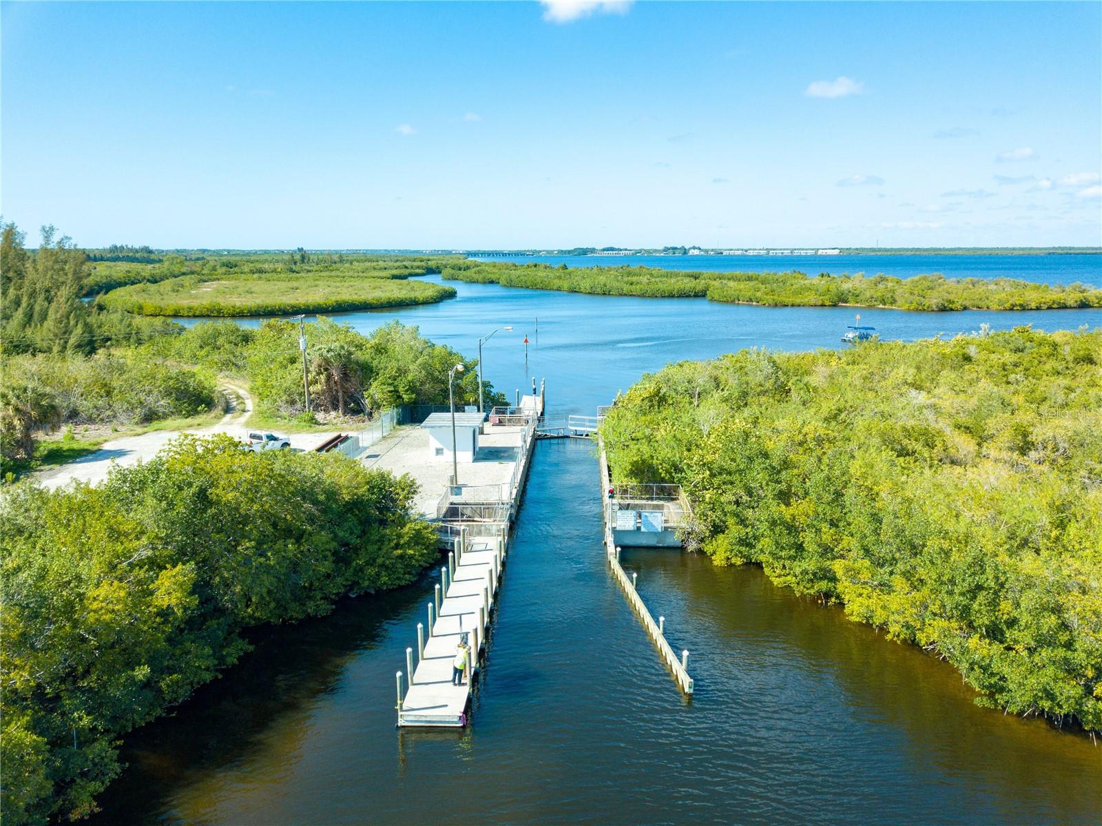 South Gulf Cove Boat Lock. - 10099 BOYLSTON ST, PORT CHARLOTTE