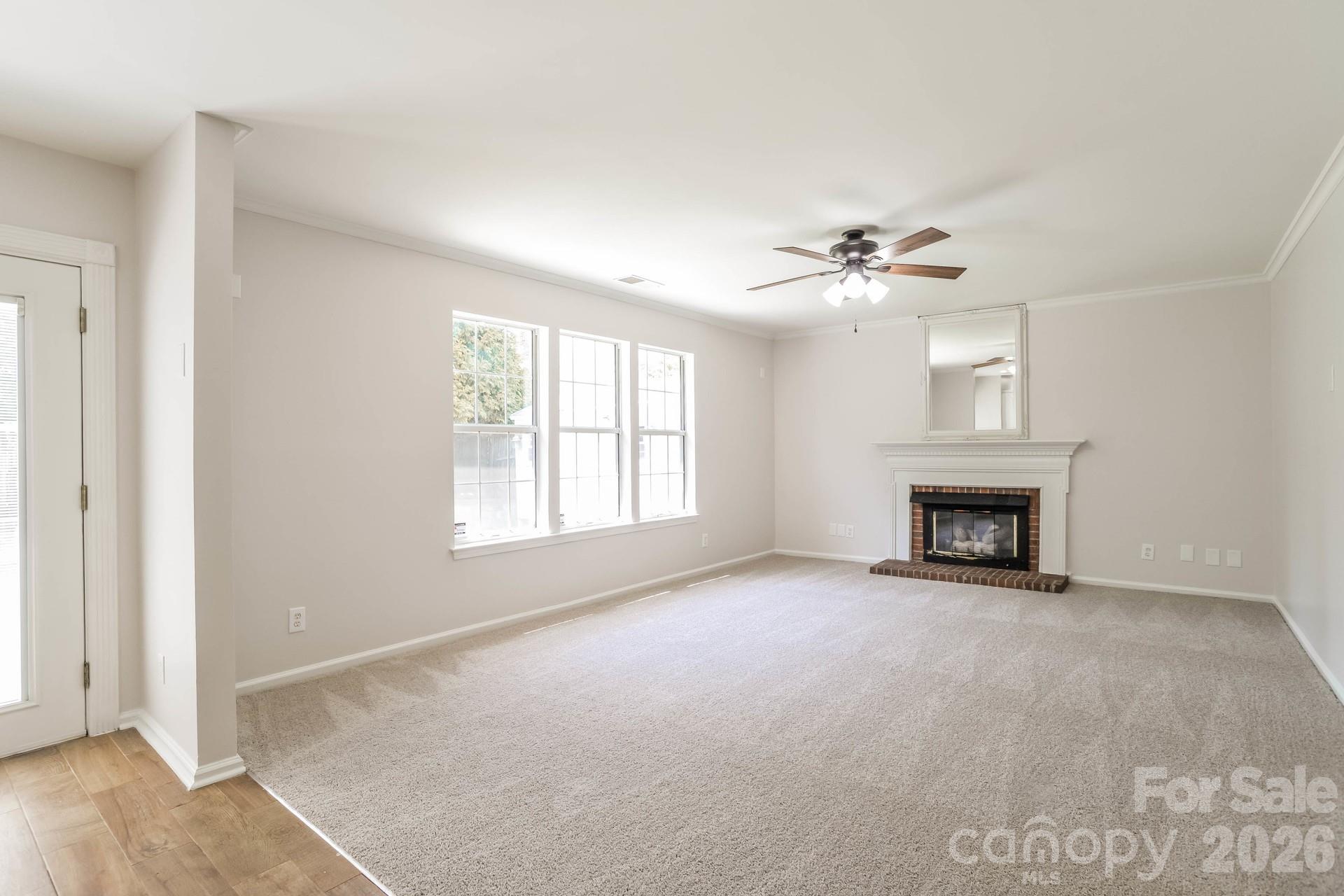 Single Family Residence at 125 Rose Street, Mooresville, photo 4 of 20