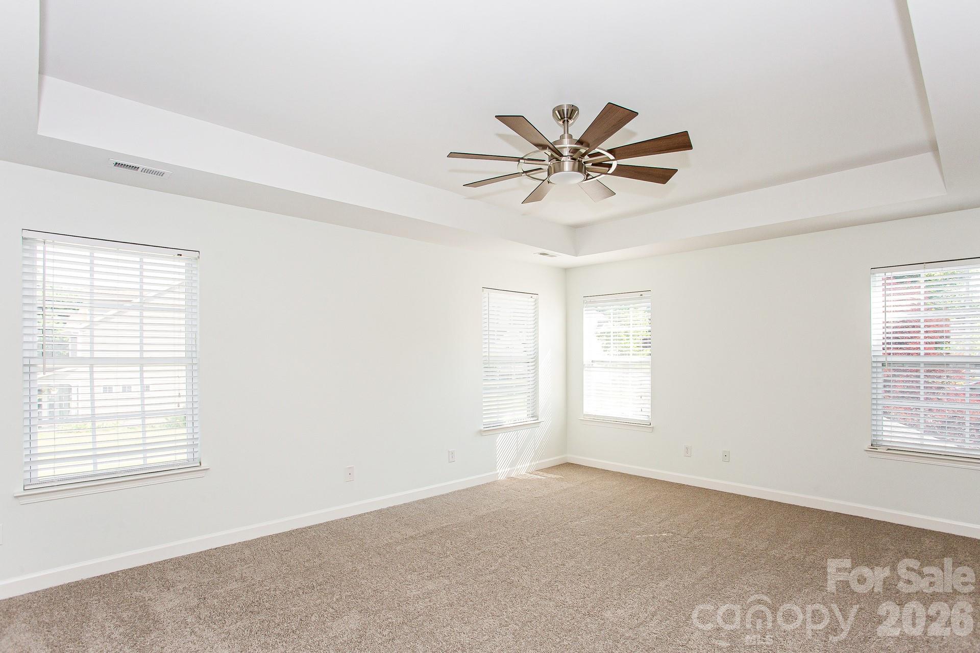 Single Family Residence at 200 Golden Valley Drive, Mooresville, photo 18 of 25